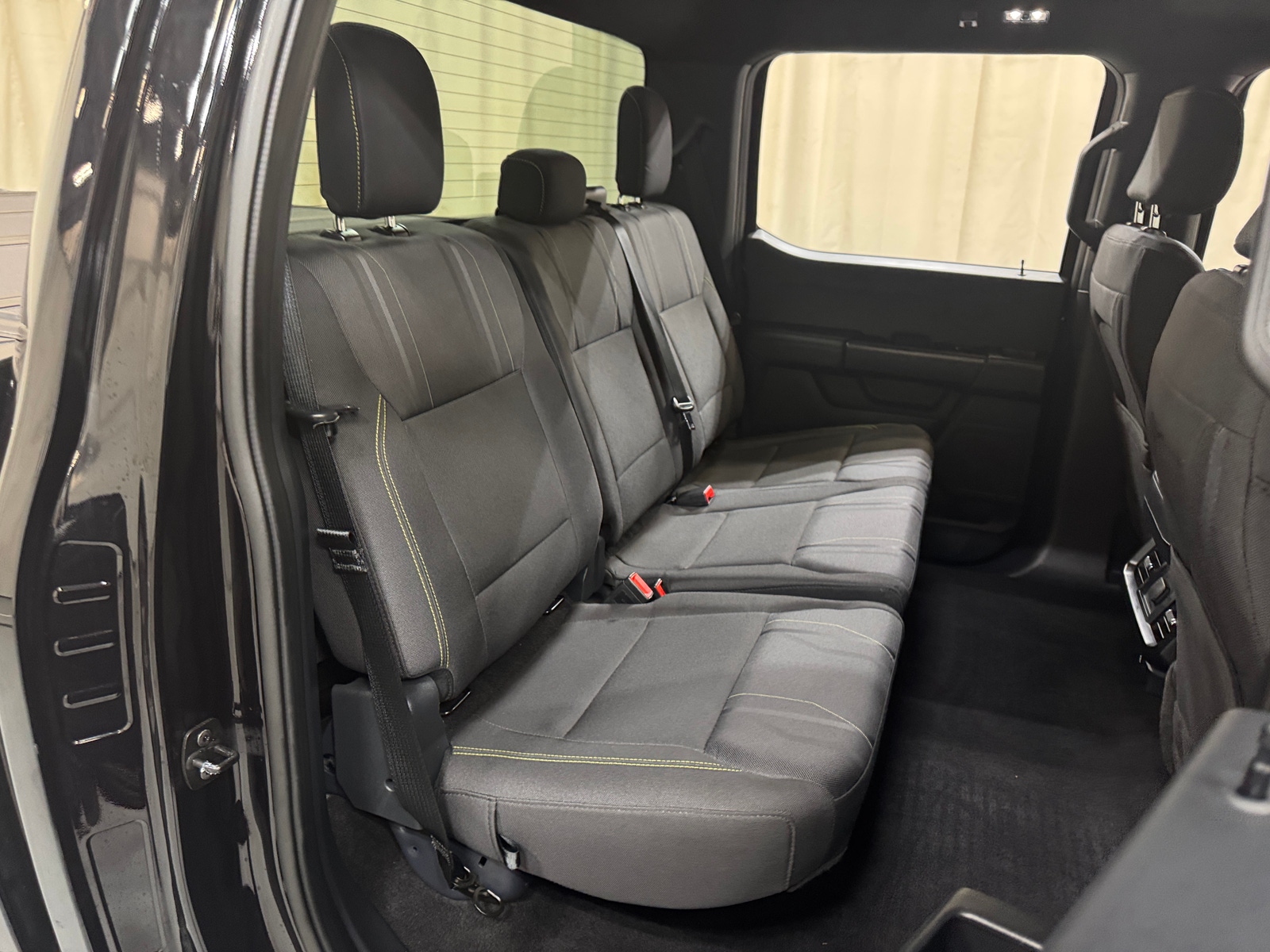 Thumbnail: 2024 Ford Econoline - 6