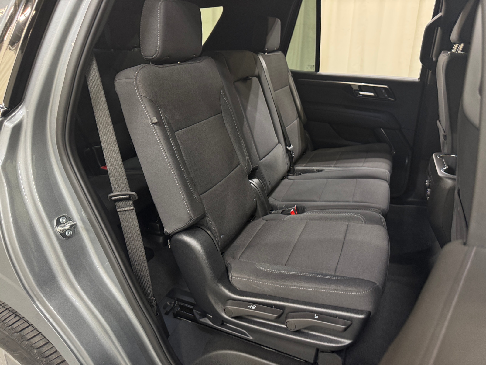 Thumbnail: 2026 Chevrolet Tahoe - 6