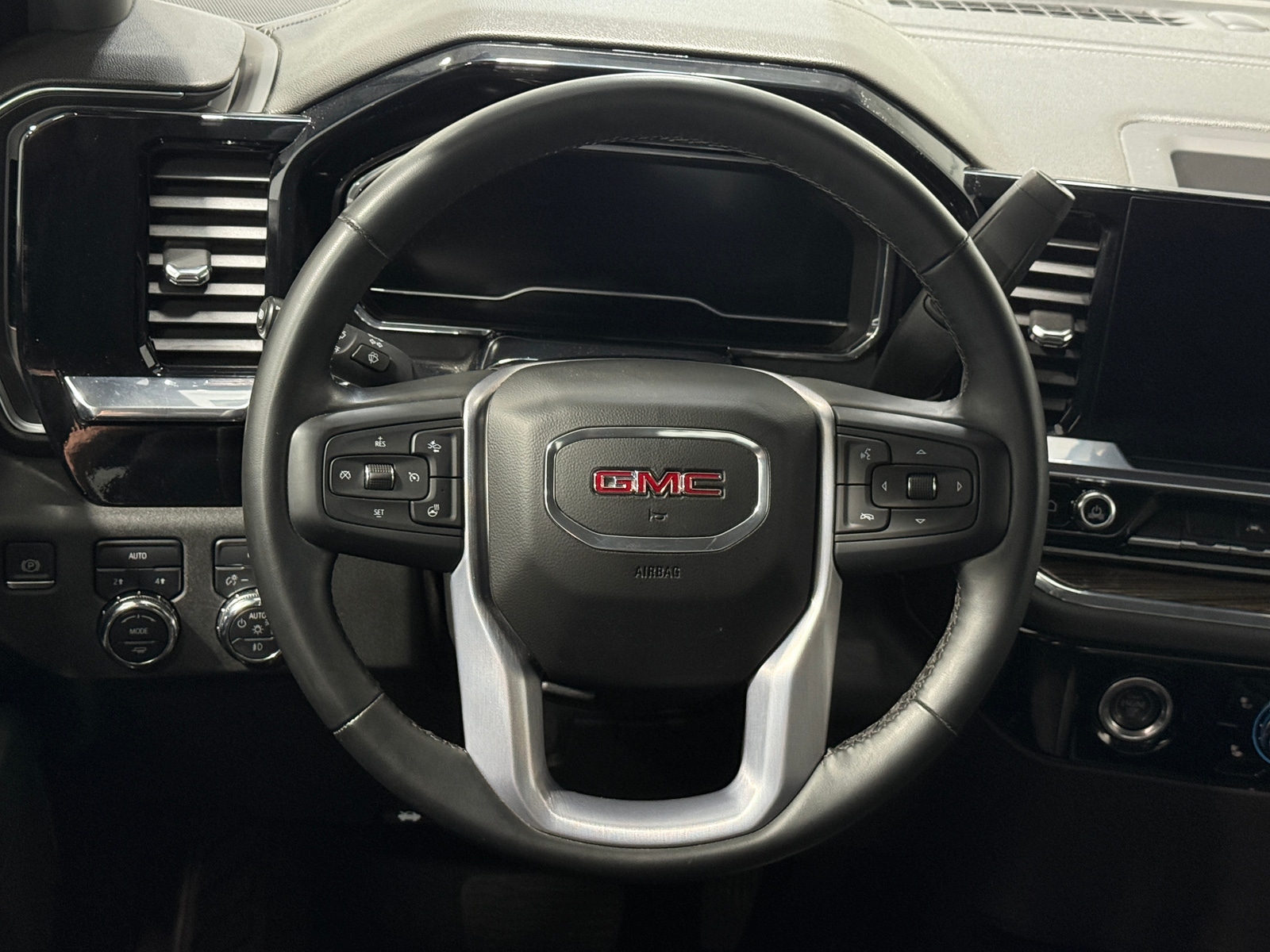 Thumbnail: 2023 GMC Sierra 1500 - 5