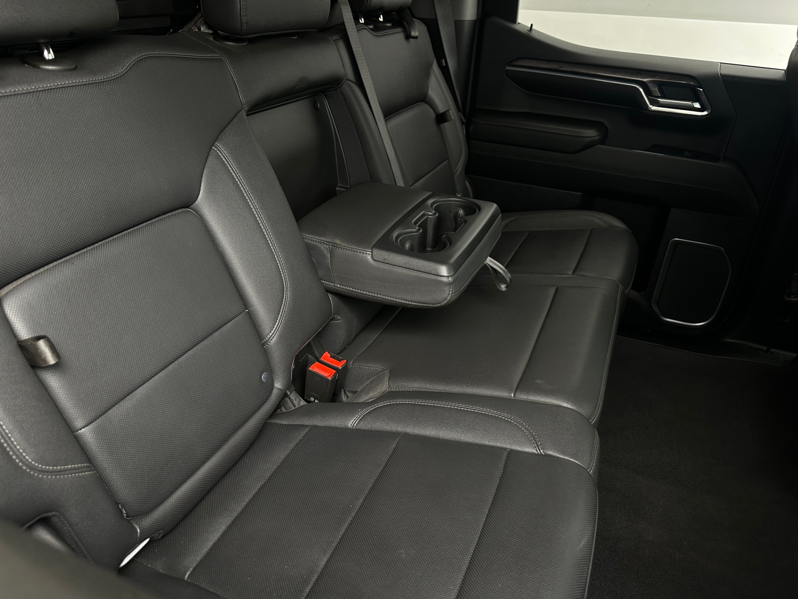 Thumbnail: 2023 Chevrolet Silverado 1500 - 5