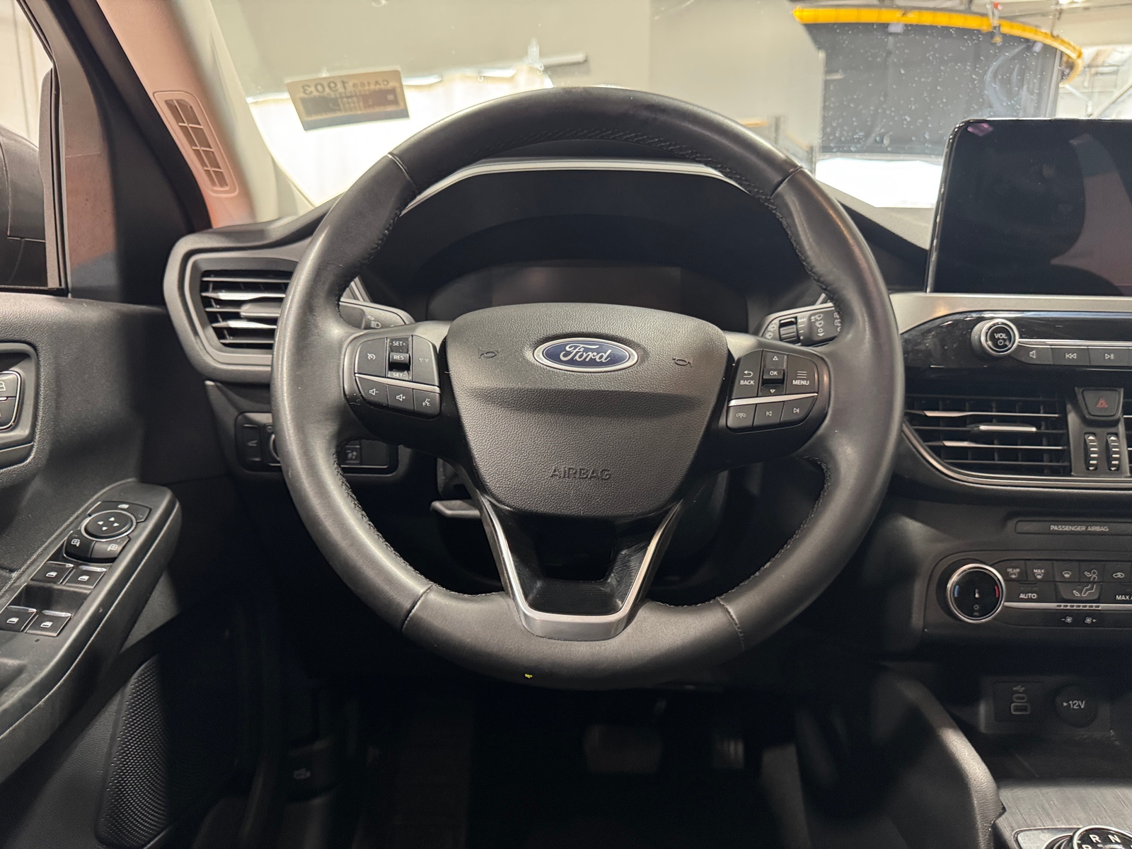Thumbnail: 2024 Ford Escape - 5