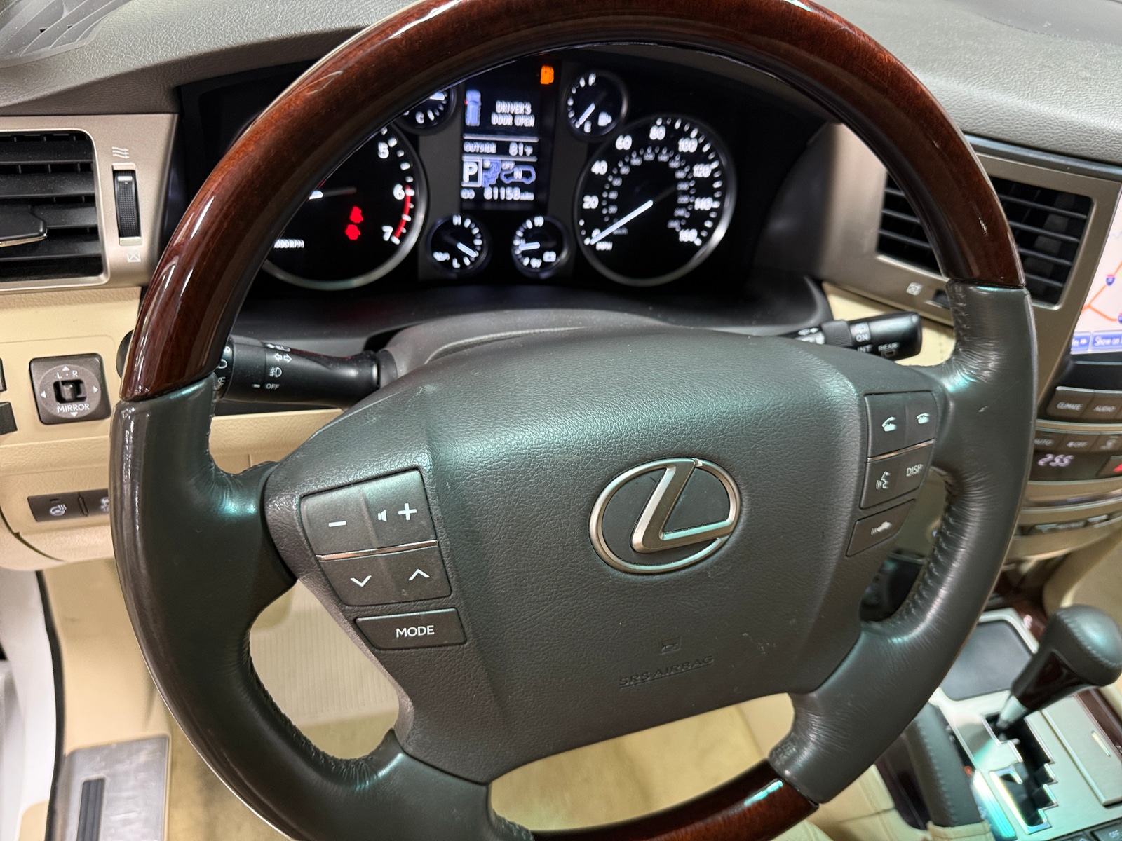 Thumbnail: 2015 Lexus LX - 4