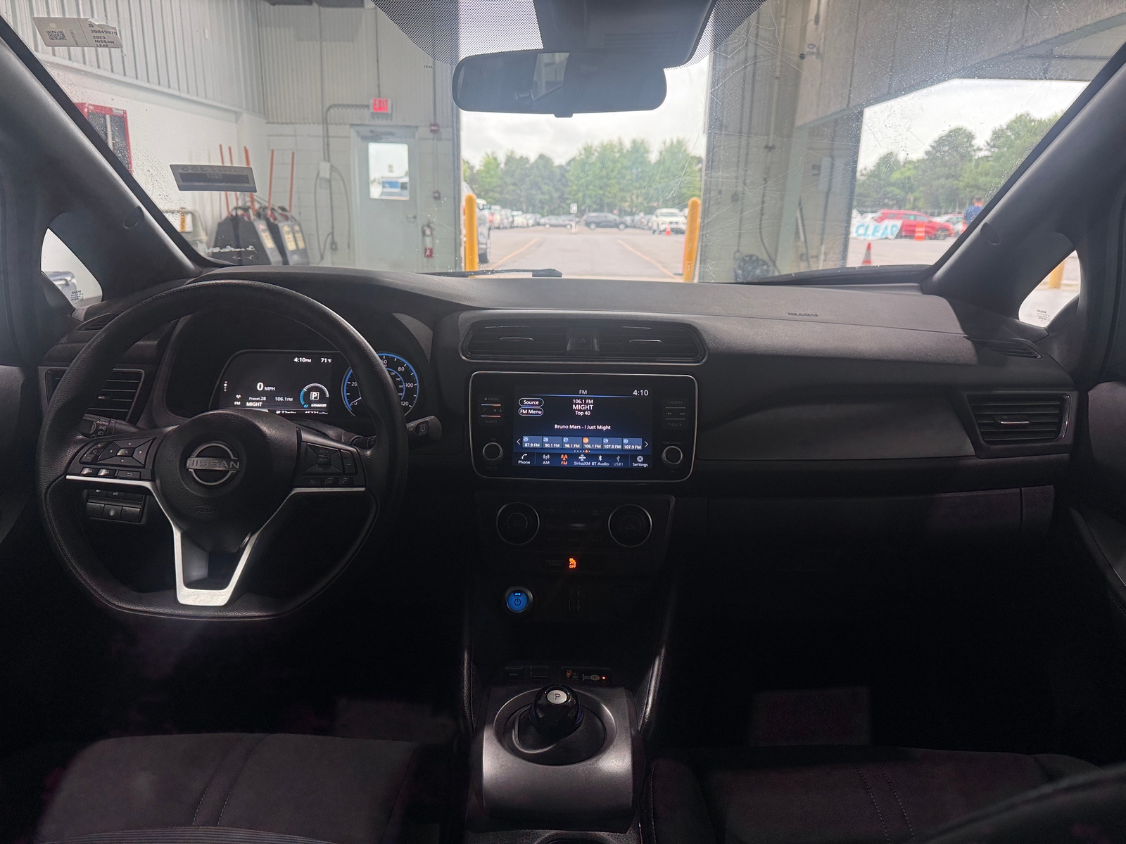 Thumbnail: 2023 Nissan Leaf - 3