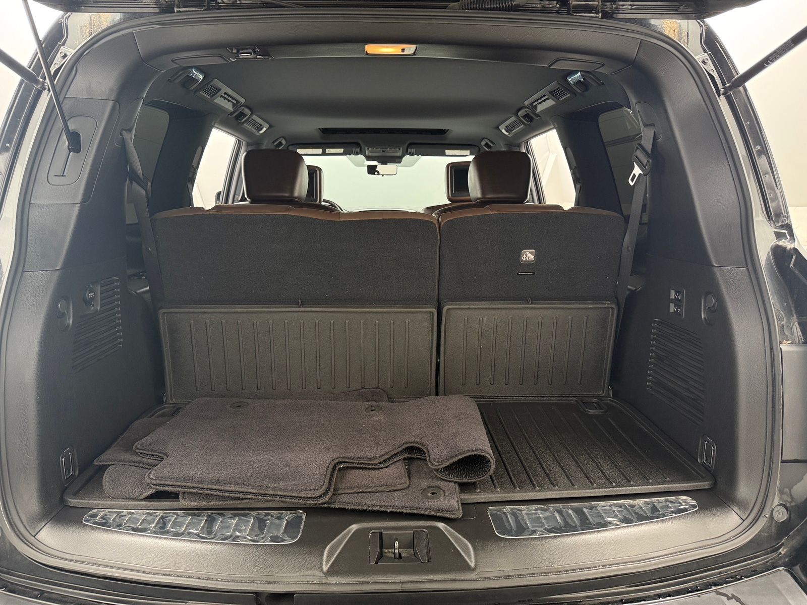 Thumbnail: 2019 Nissan Armada - 6