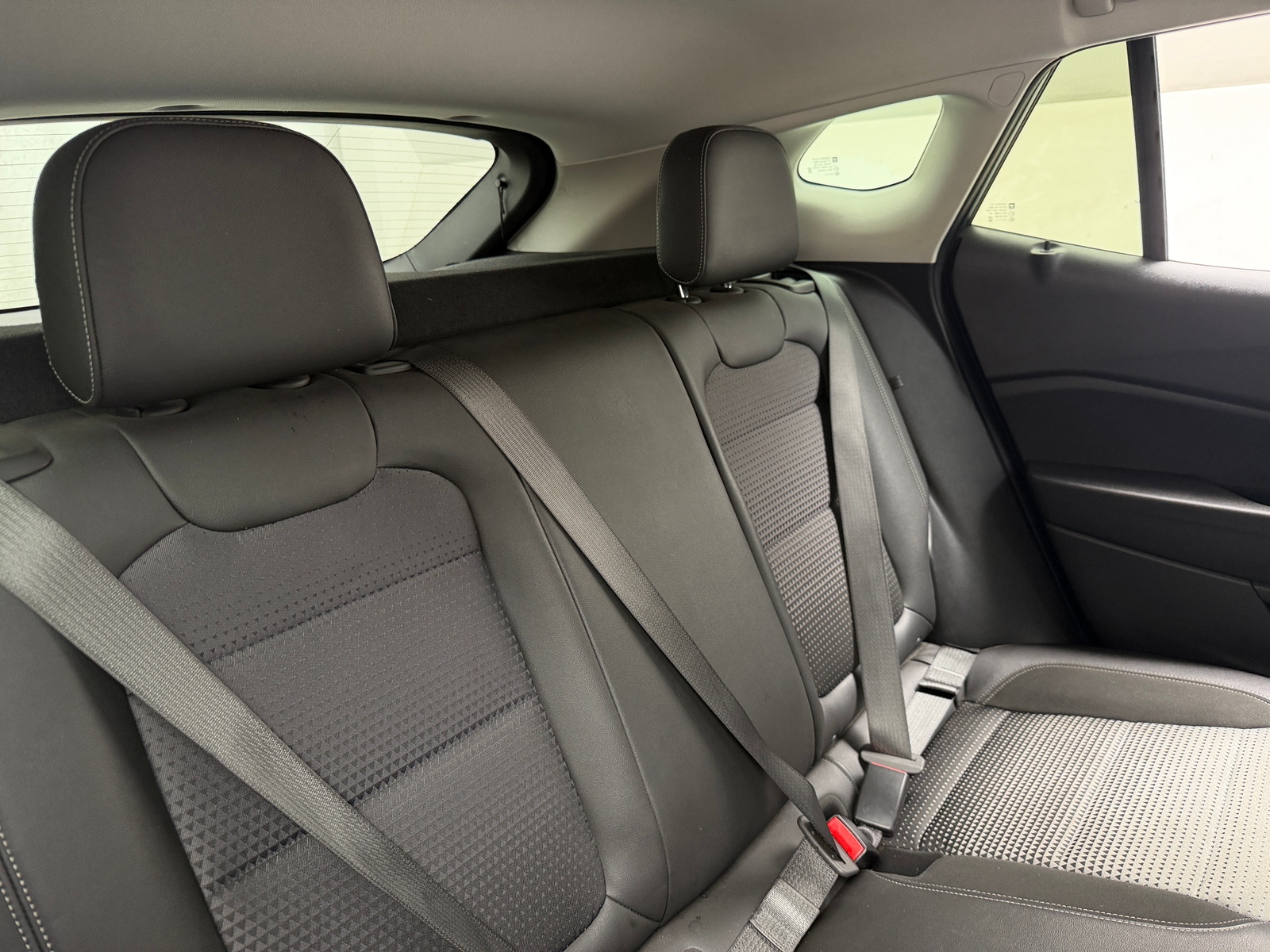 Thumbnail: 2025 Chevrolet Trax - 6