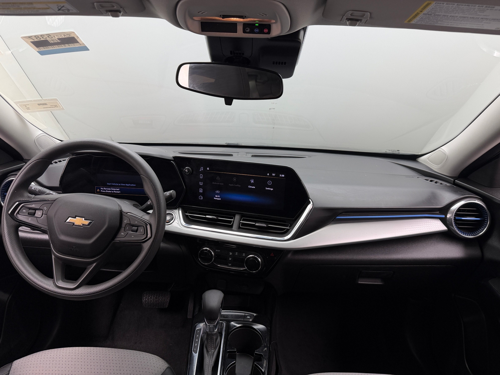 Thumbnail: 2025 Chevrolet Trax - 3