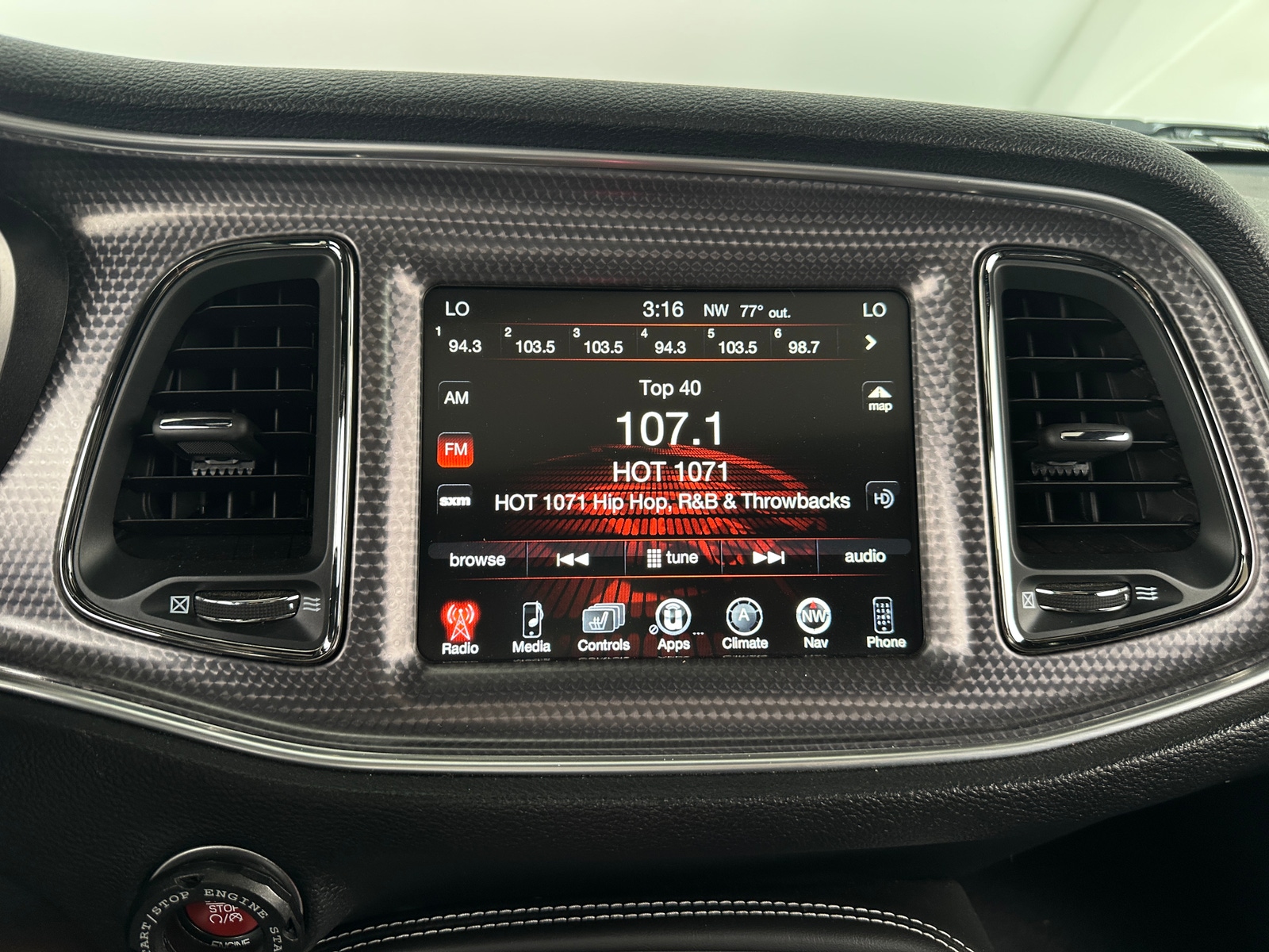 Thumbnail: 2016 Dodge Challenger - 2