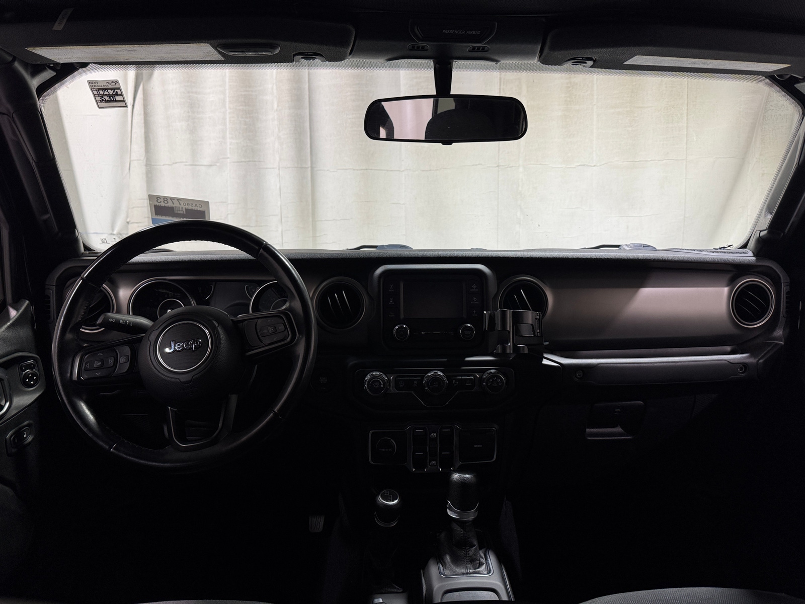 Thumbnail: 2020 Jeep Gladiator - 3