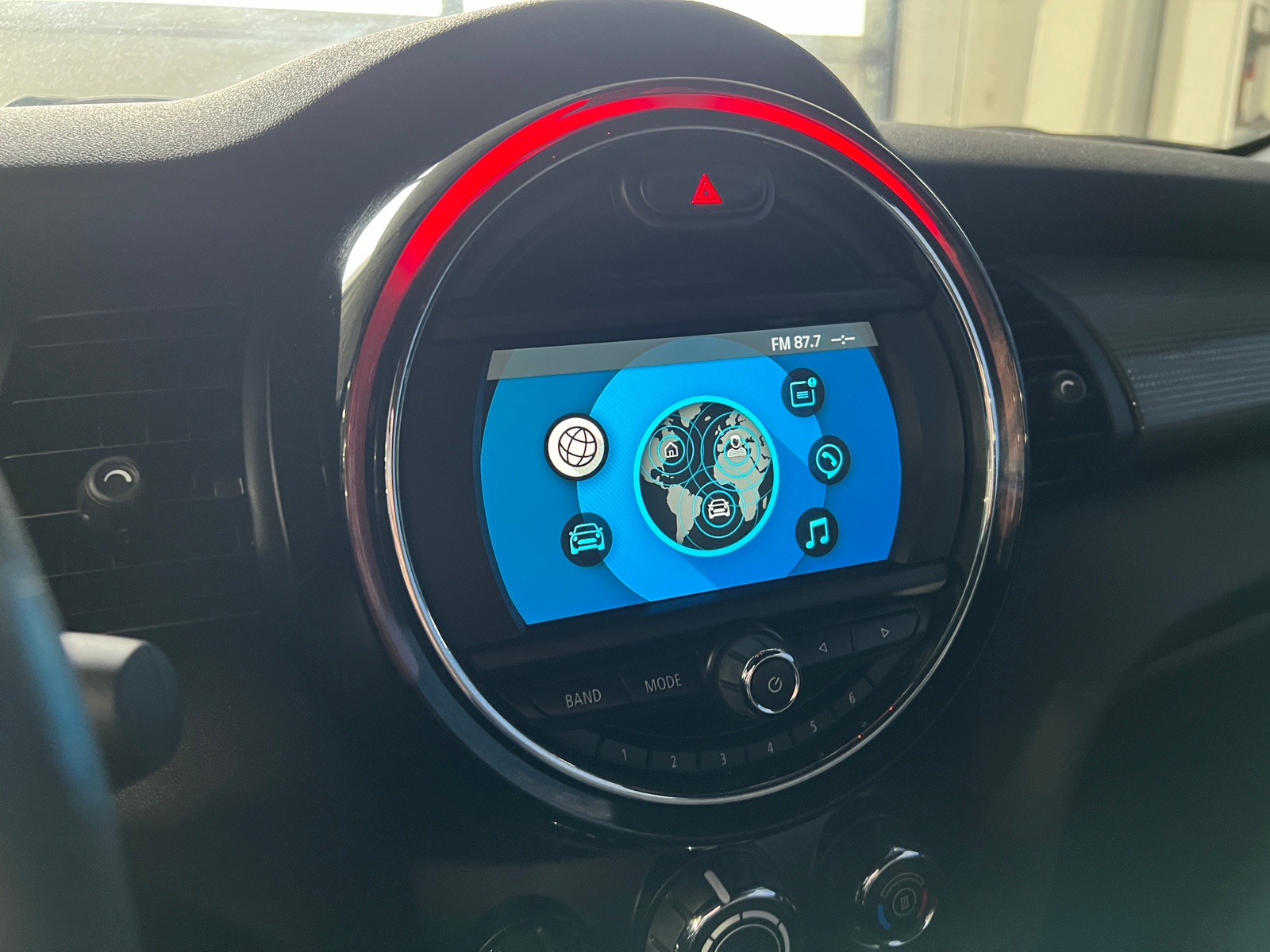 Thumbnail: 2019 MINI Cooper Convertible - 4