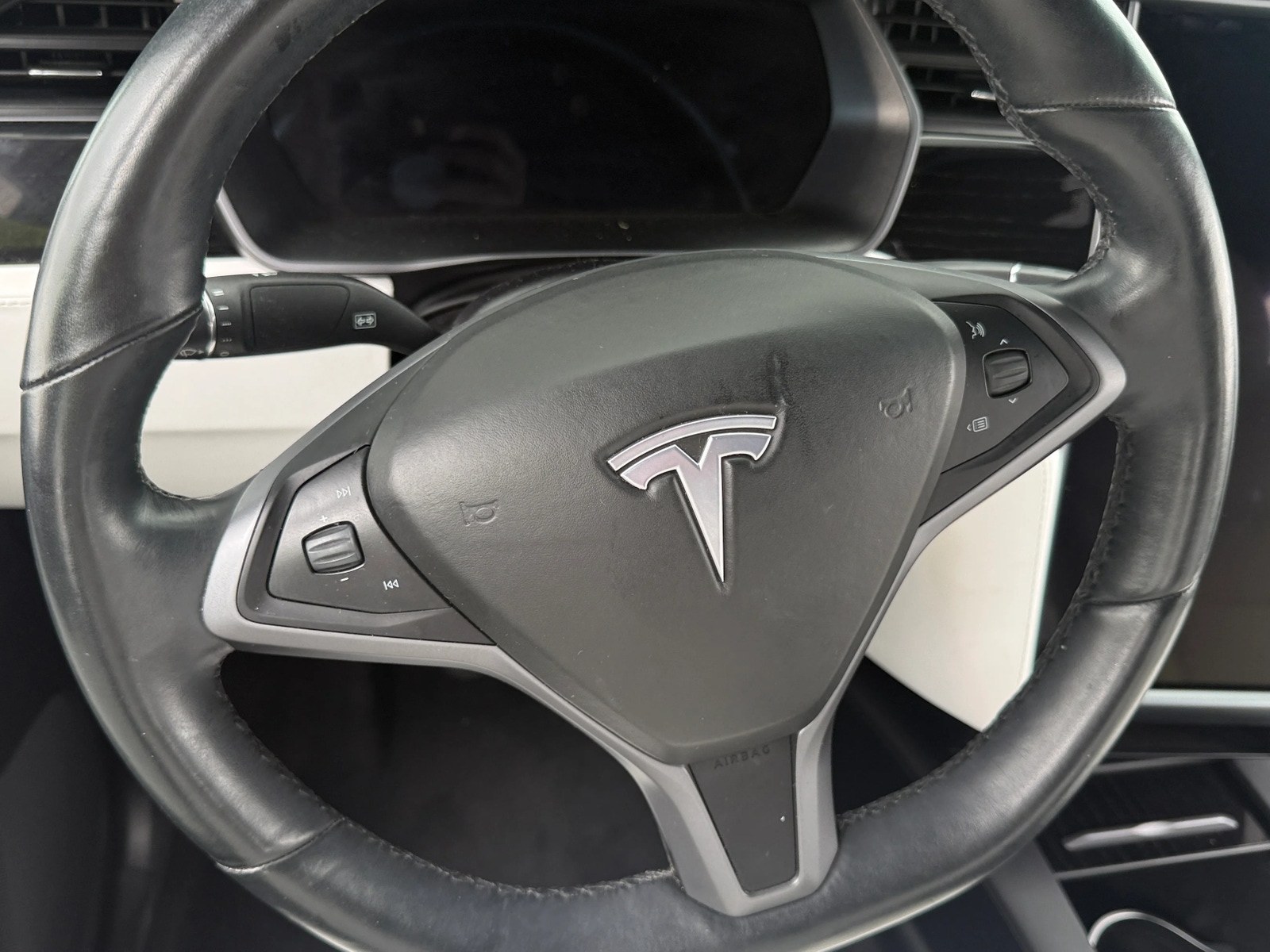 Thumbnail: 2020 Tesla Model X - 3