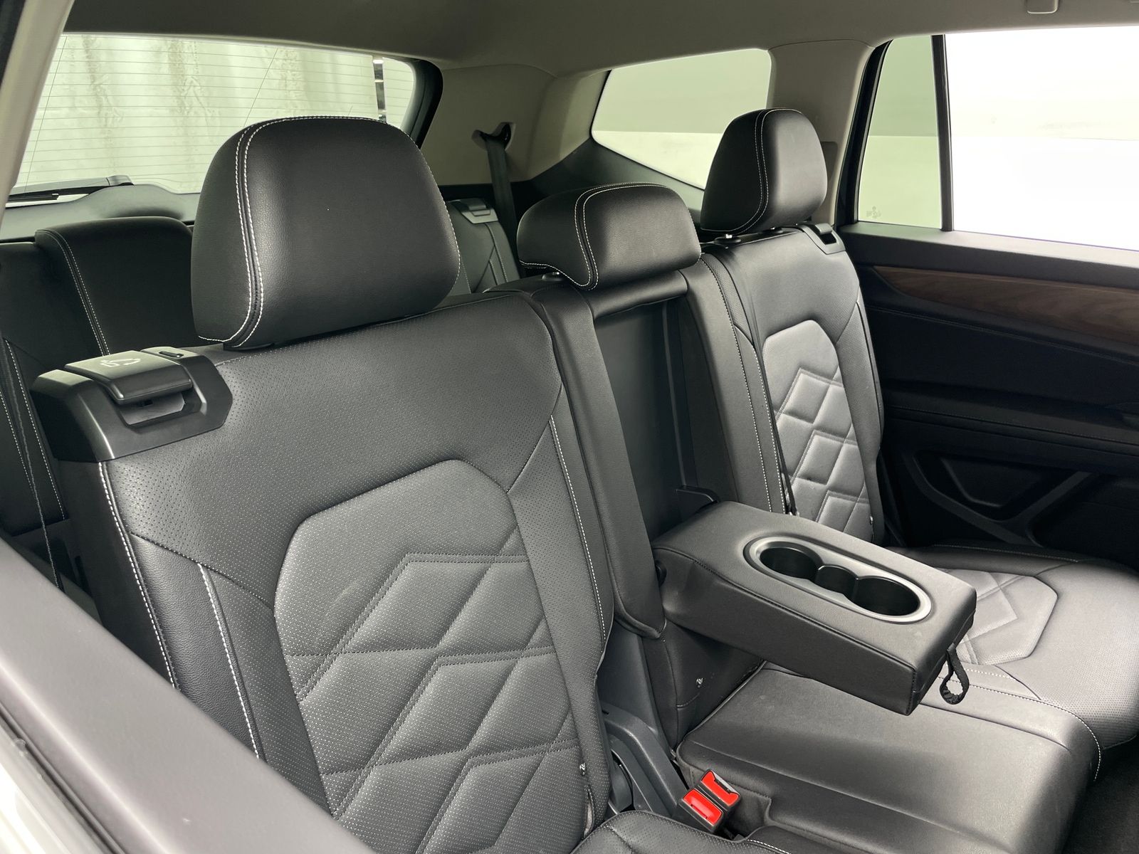 Thumbnail: 2026 Volkswagen Atlas - 6