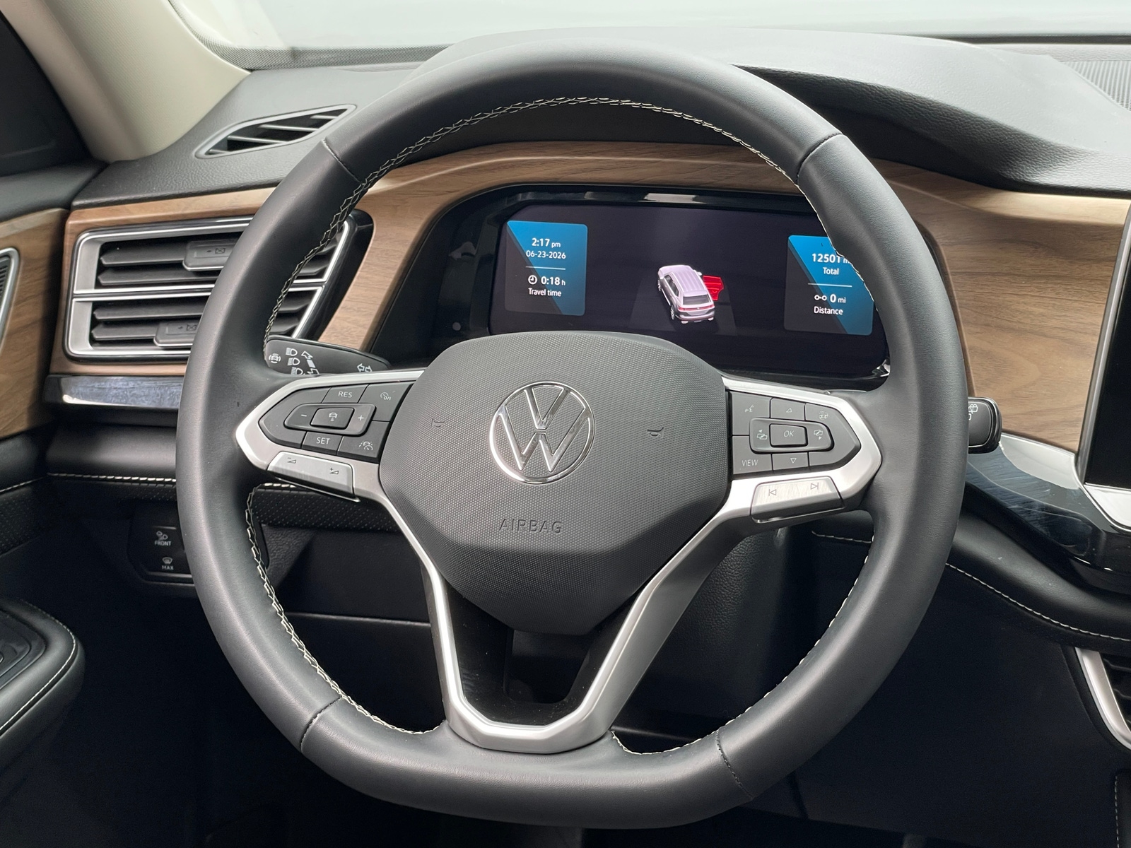 Thumbnail: 2026 Volkswagen Atlas - 5
