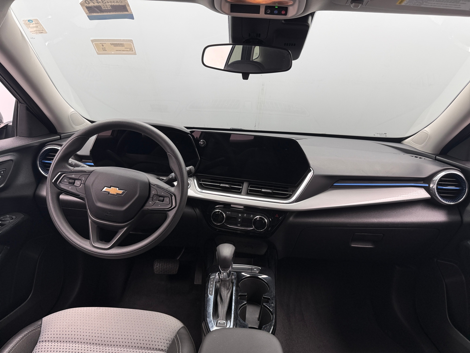 Thumbnail: 2025 Chevrolet Trax - 3