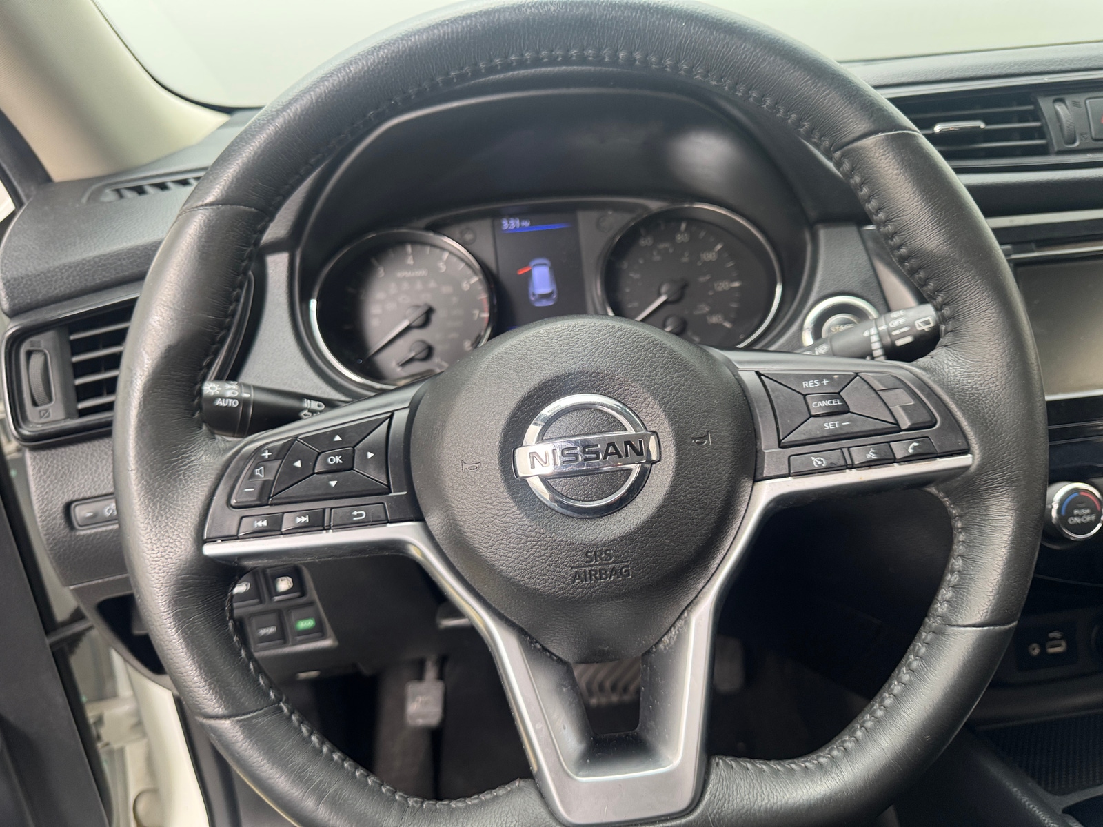 Thumbnail: 2018 Nissan Rogue - 5