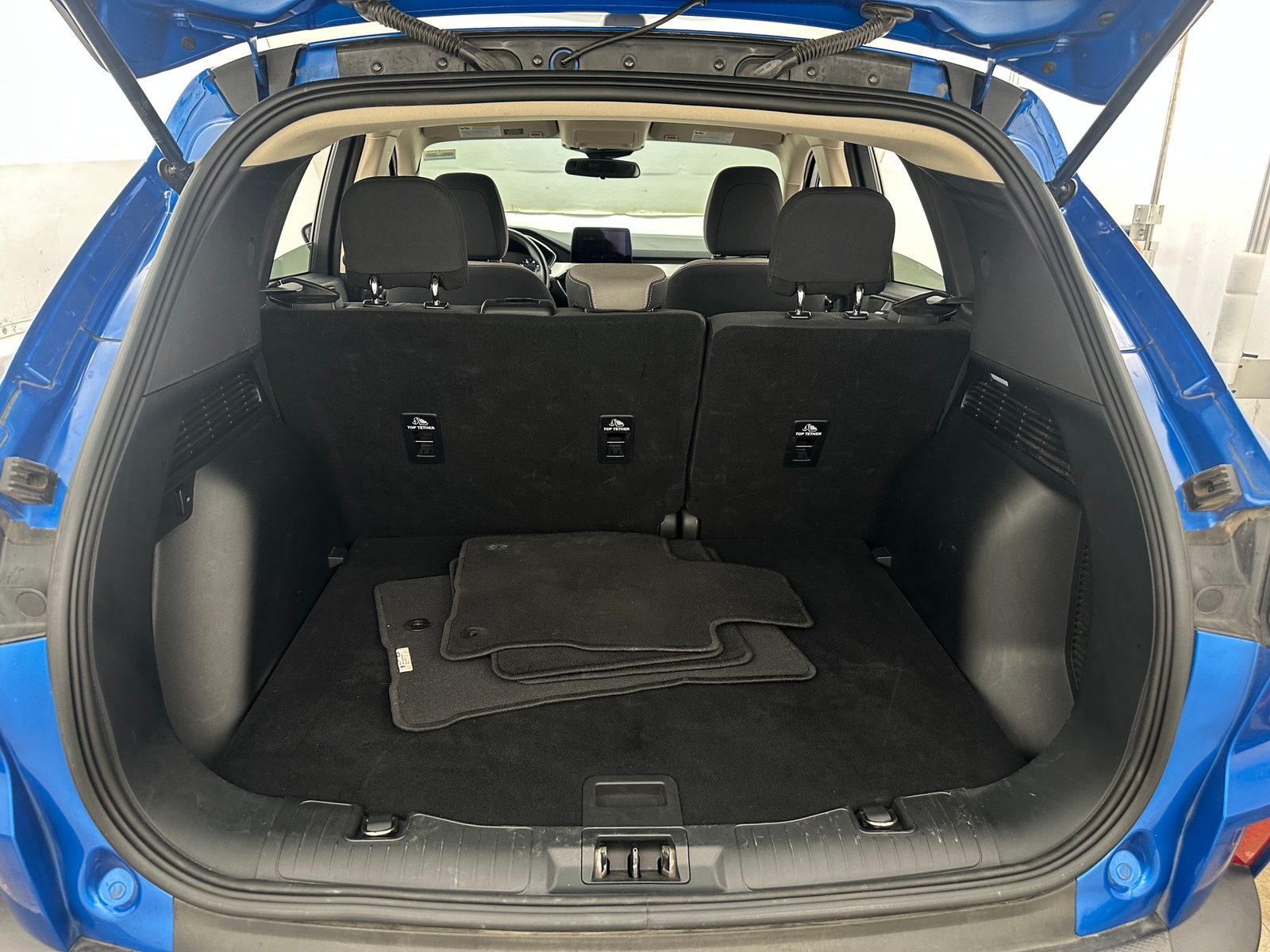 Thumbnail: 2020 Ford Escape - 7
