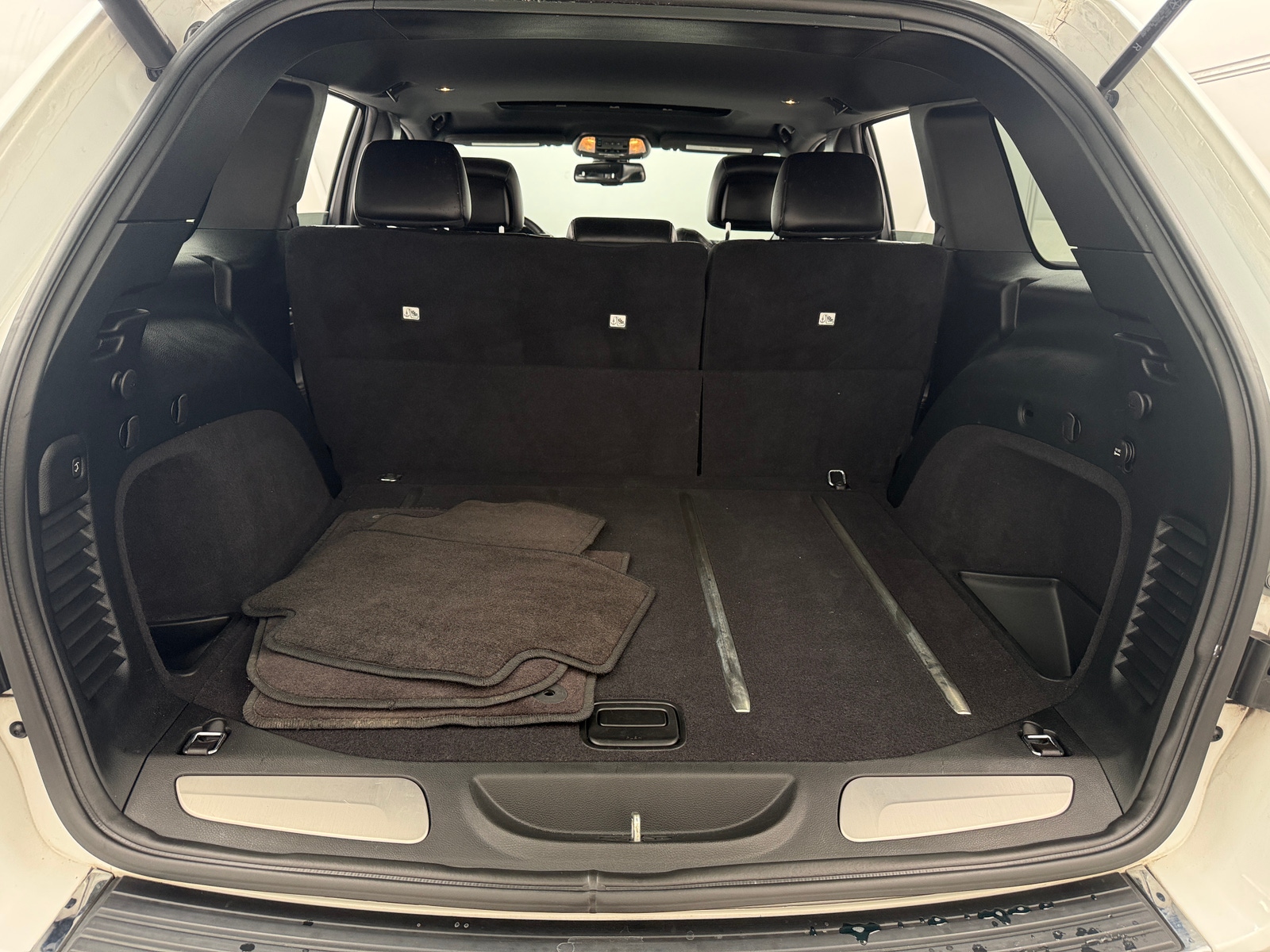 Thumbnail: 2016 Jeep Grand Cherokee - 6