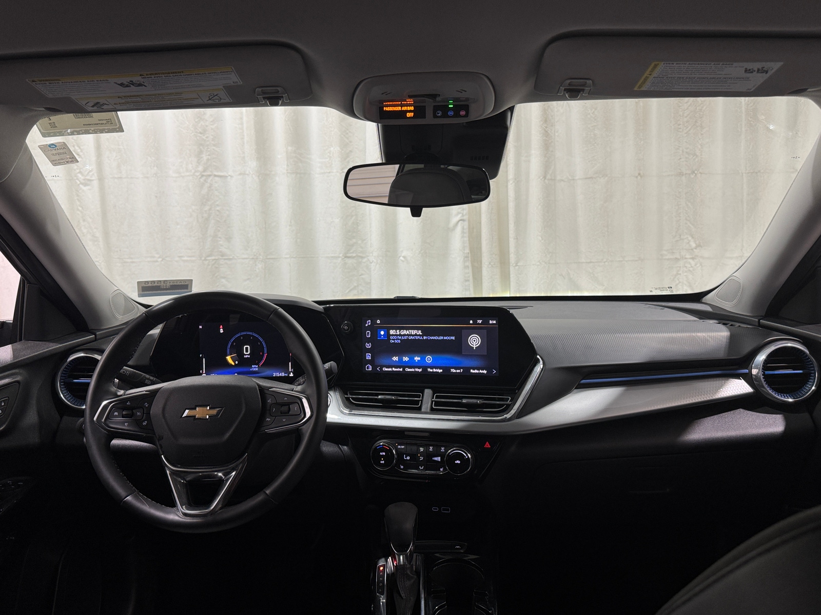 Thumbnail: 2025 Chevrolet Trax - 3