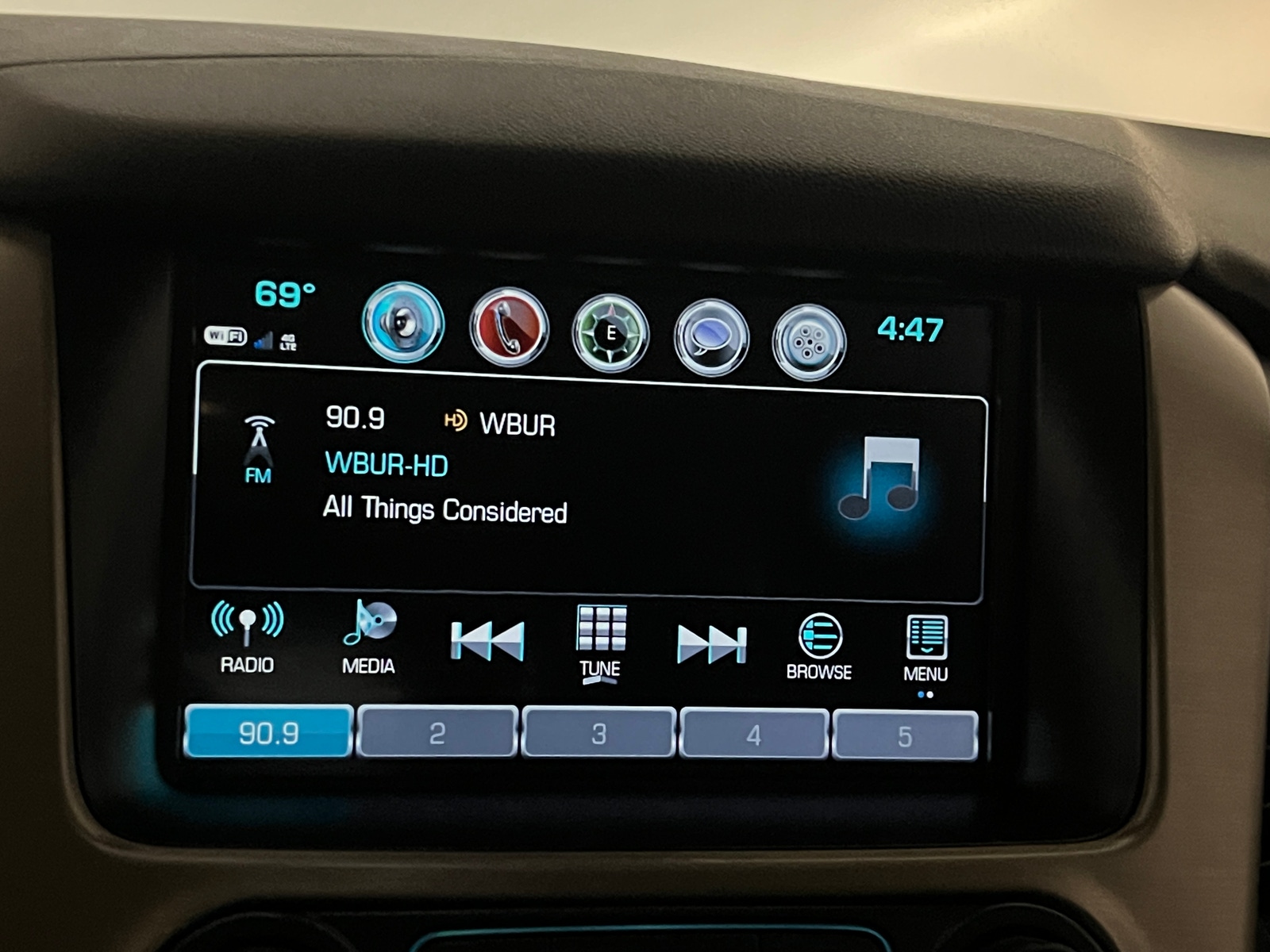 Thumbnail: 2019 GMC Yukon - 3