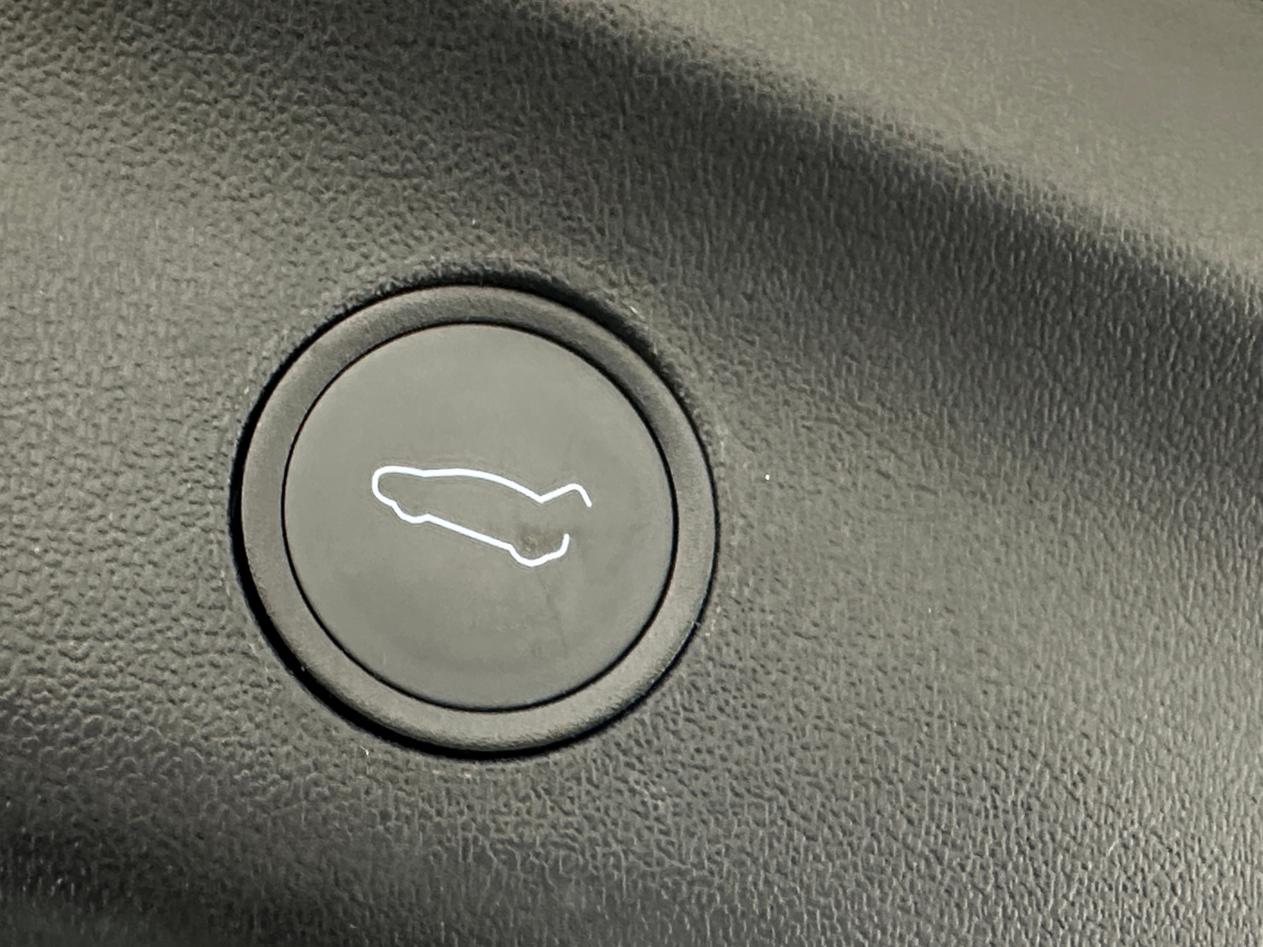 Used 2022 Tesla Model Y Performance with VIN 7SAYGDEF0NF326024 for sale in Oak Creek, WI