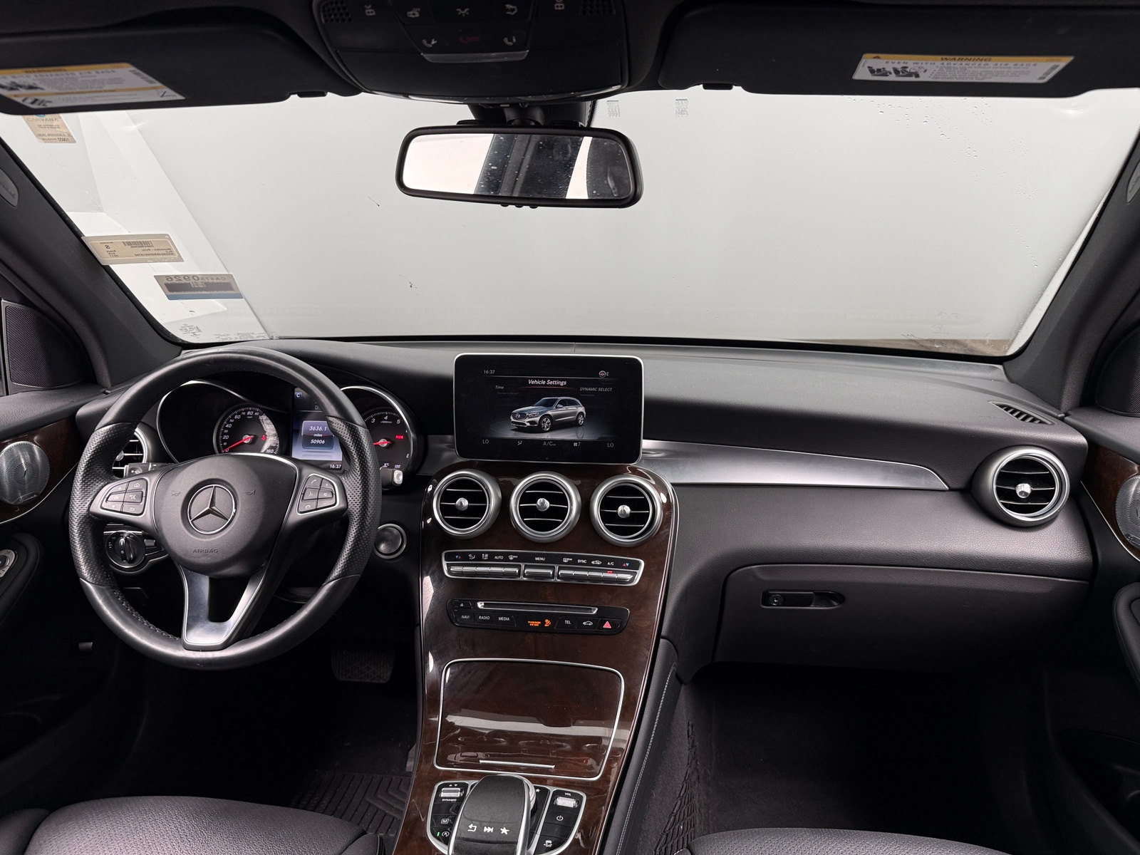 Thumbnail: 2017 Mercedes-Benz GLC - 2