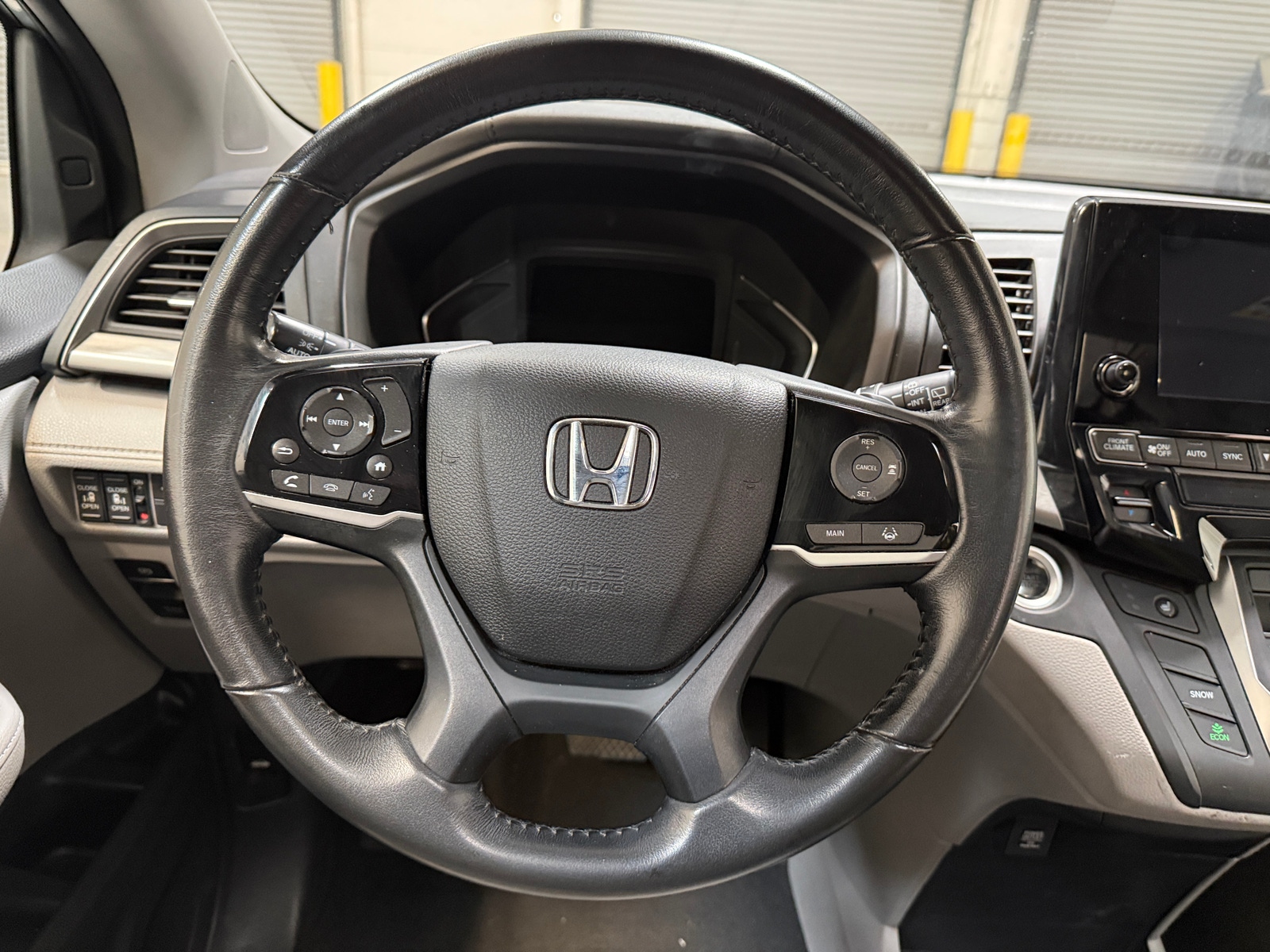 Thumbnail: 2019 Honda Odyssey - 4