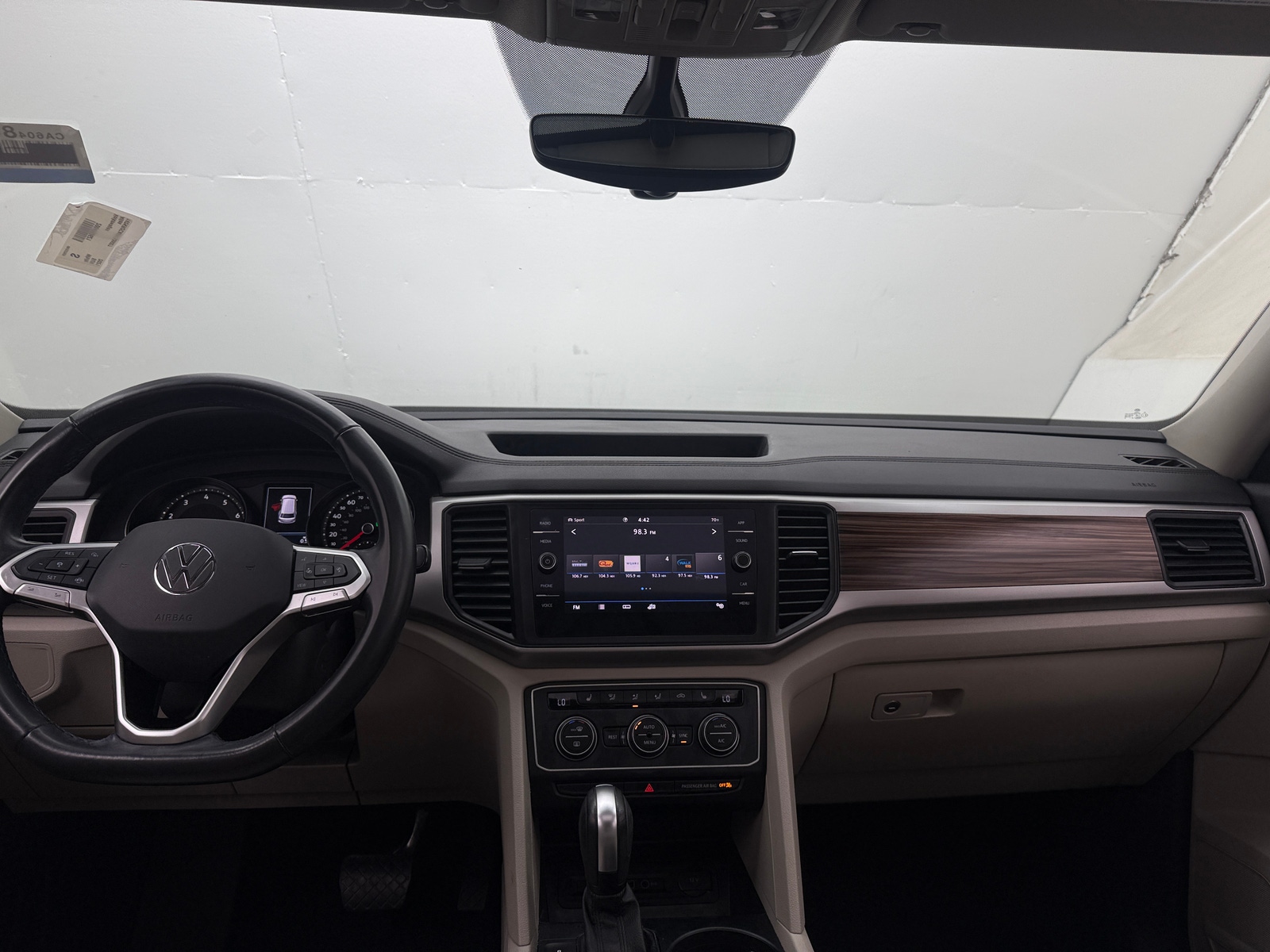 Thumbnail: 2021 Volkswagen Atlas - 2