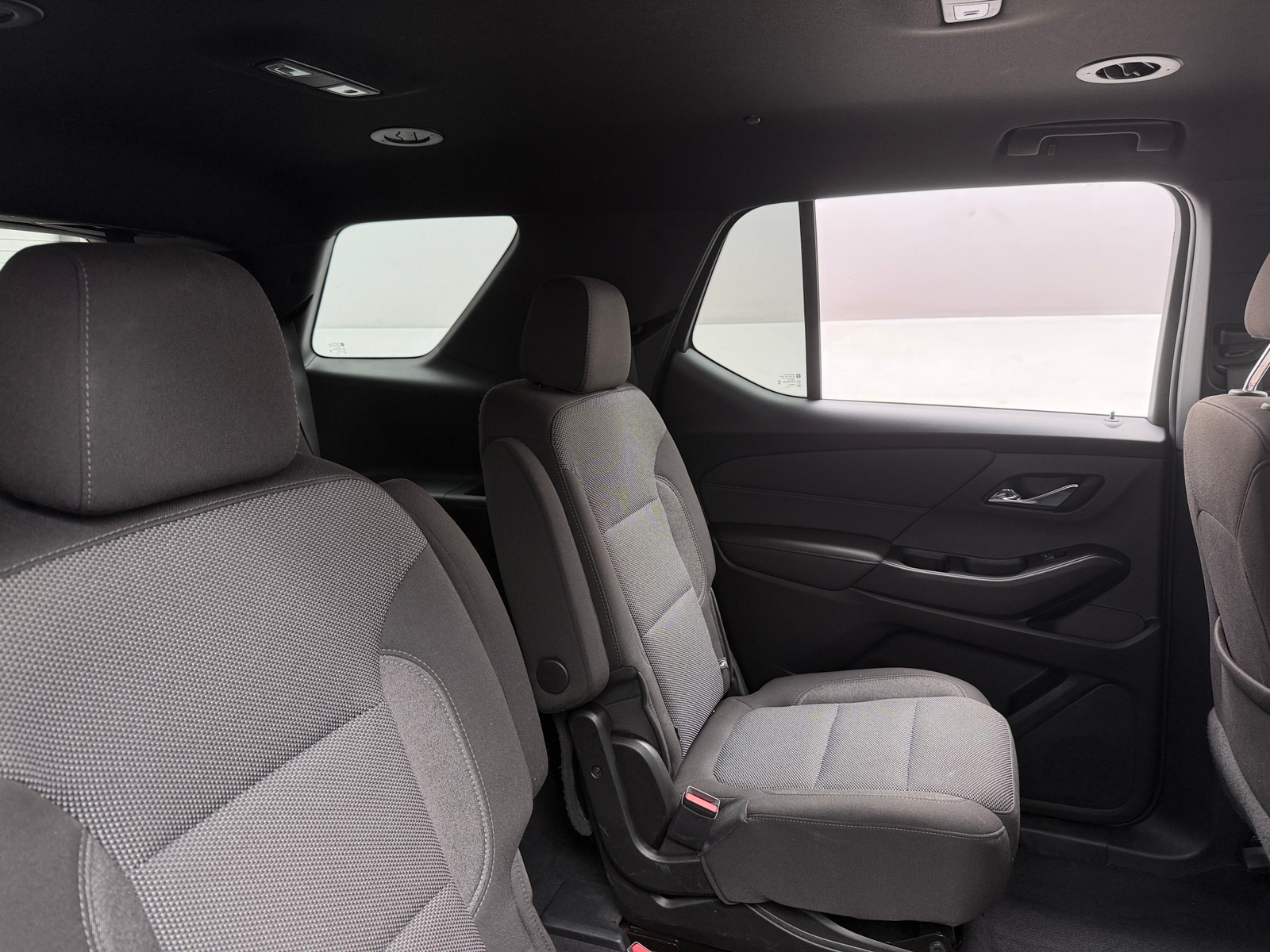 Thumbnail: 2023 Chevrolet Traverse - 6