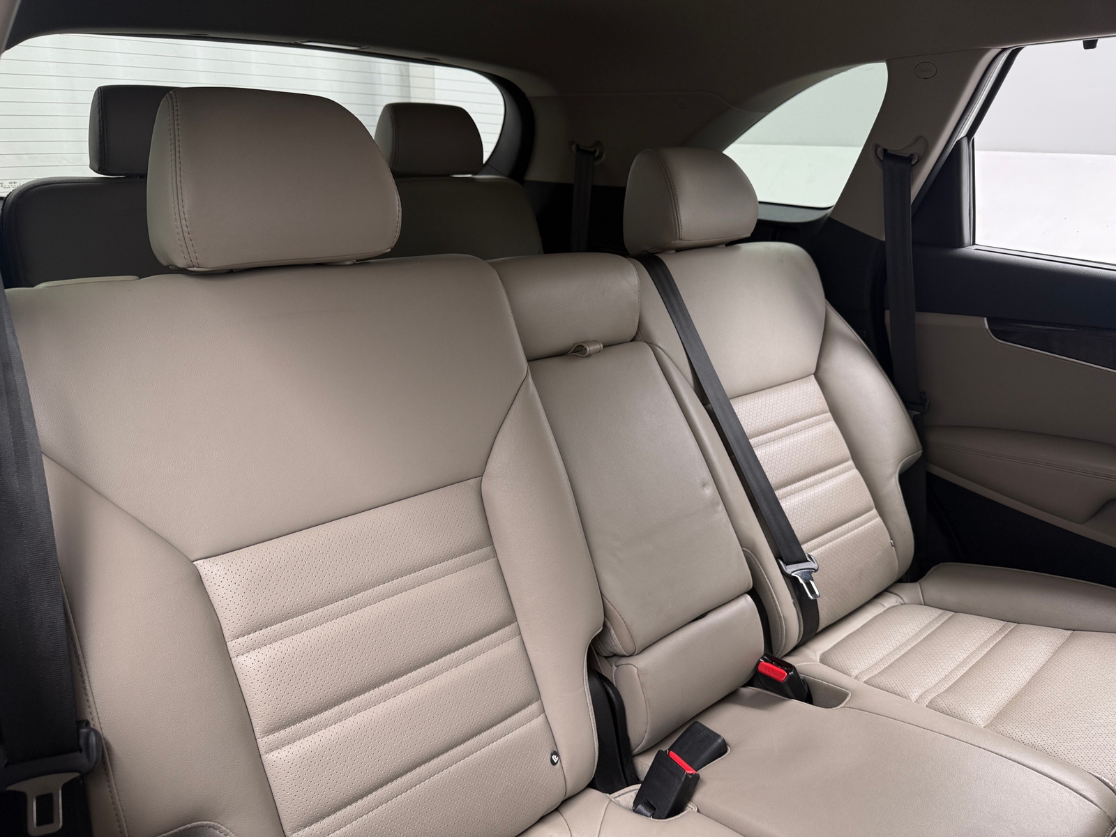 Thumbnail: 2018 Kia Sorento - 5