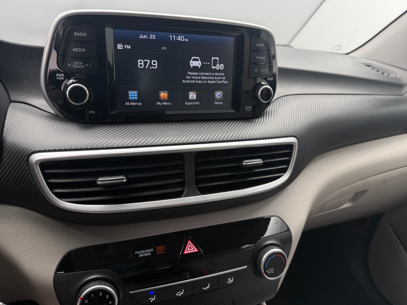Thumbnail: 2019 Hyundai Tucson - 4