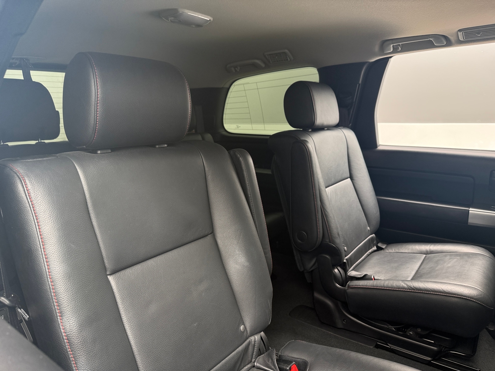 Thumbnail: 2020 Toyota Sequoia - 6