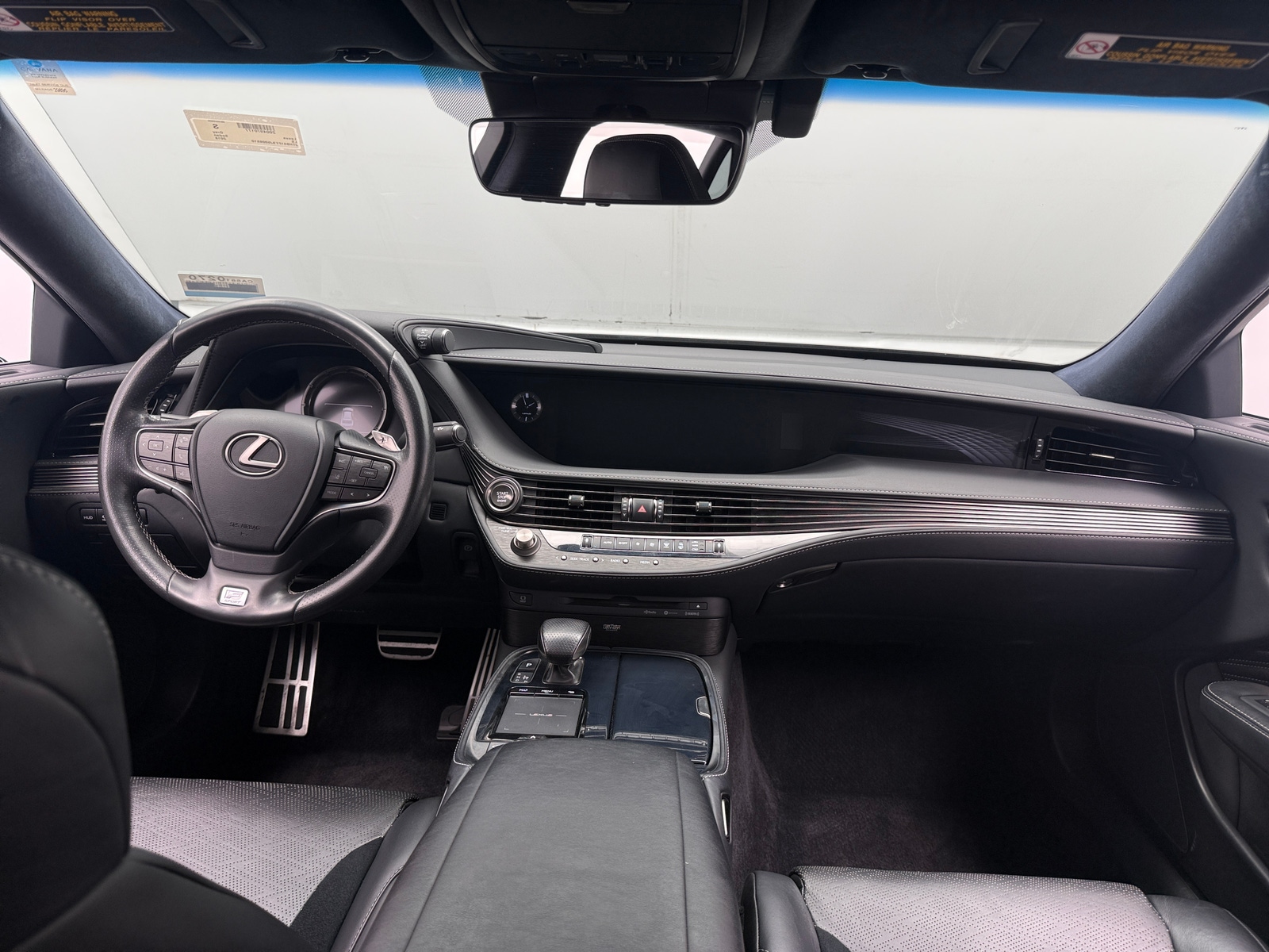 Thumbnail: 2018 Lexus LS - 3