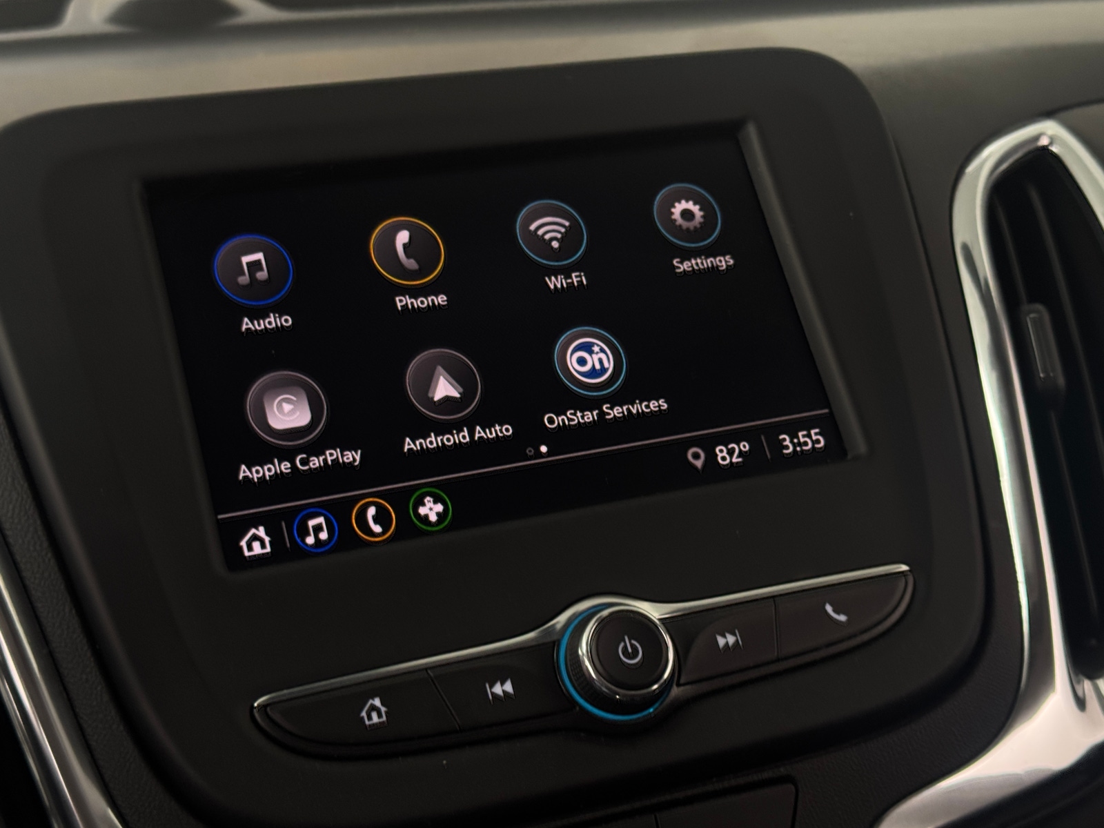 Thumbnail: 2023 Chevrolet Equinox - 4