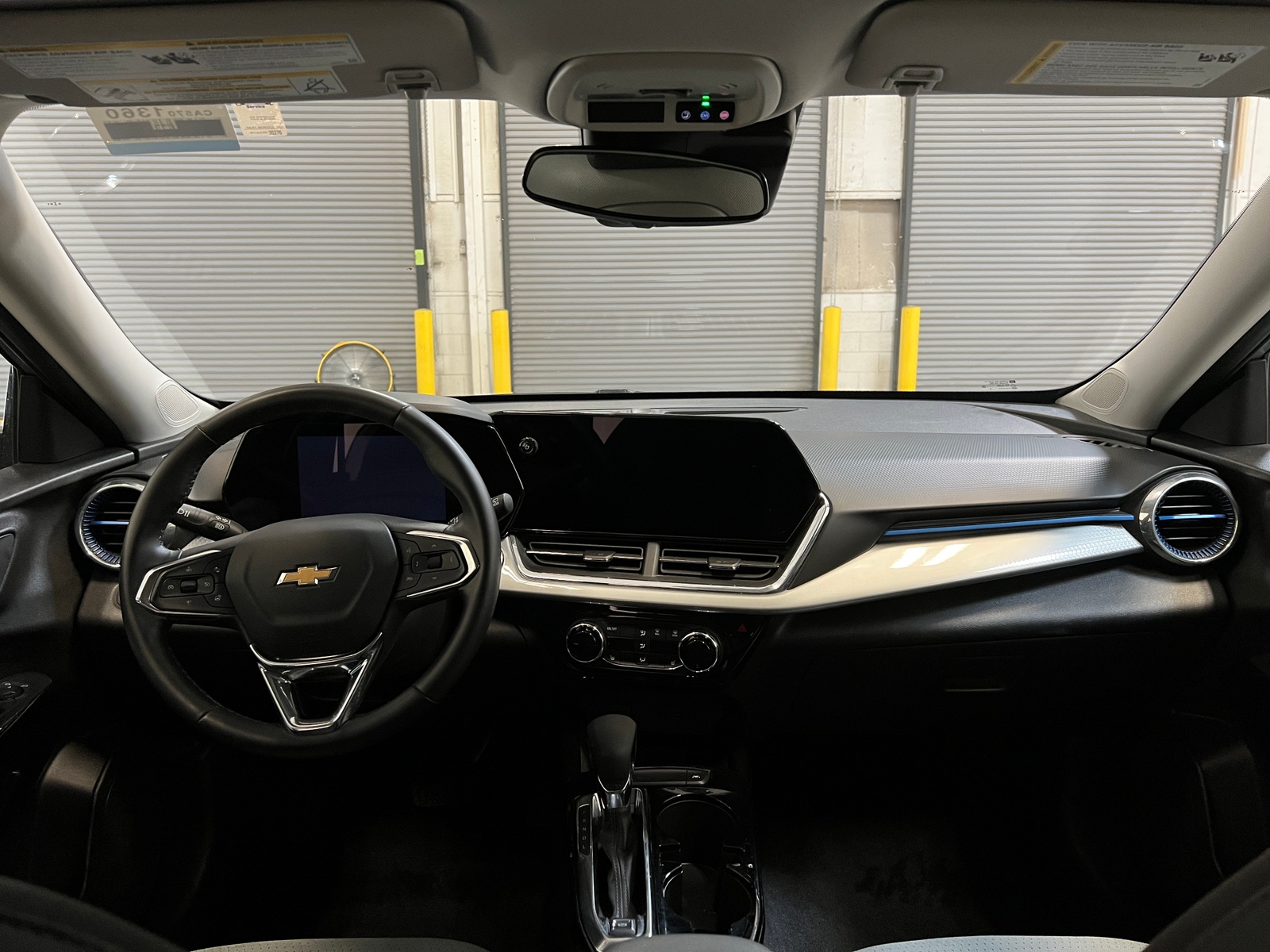 Thumbnail: 2025 Chevrolet Trax - 3