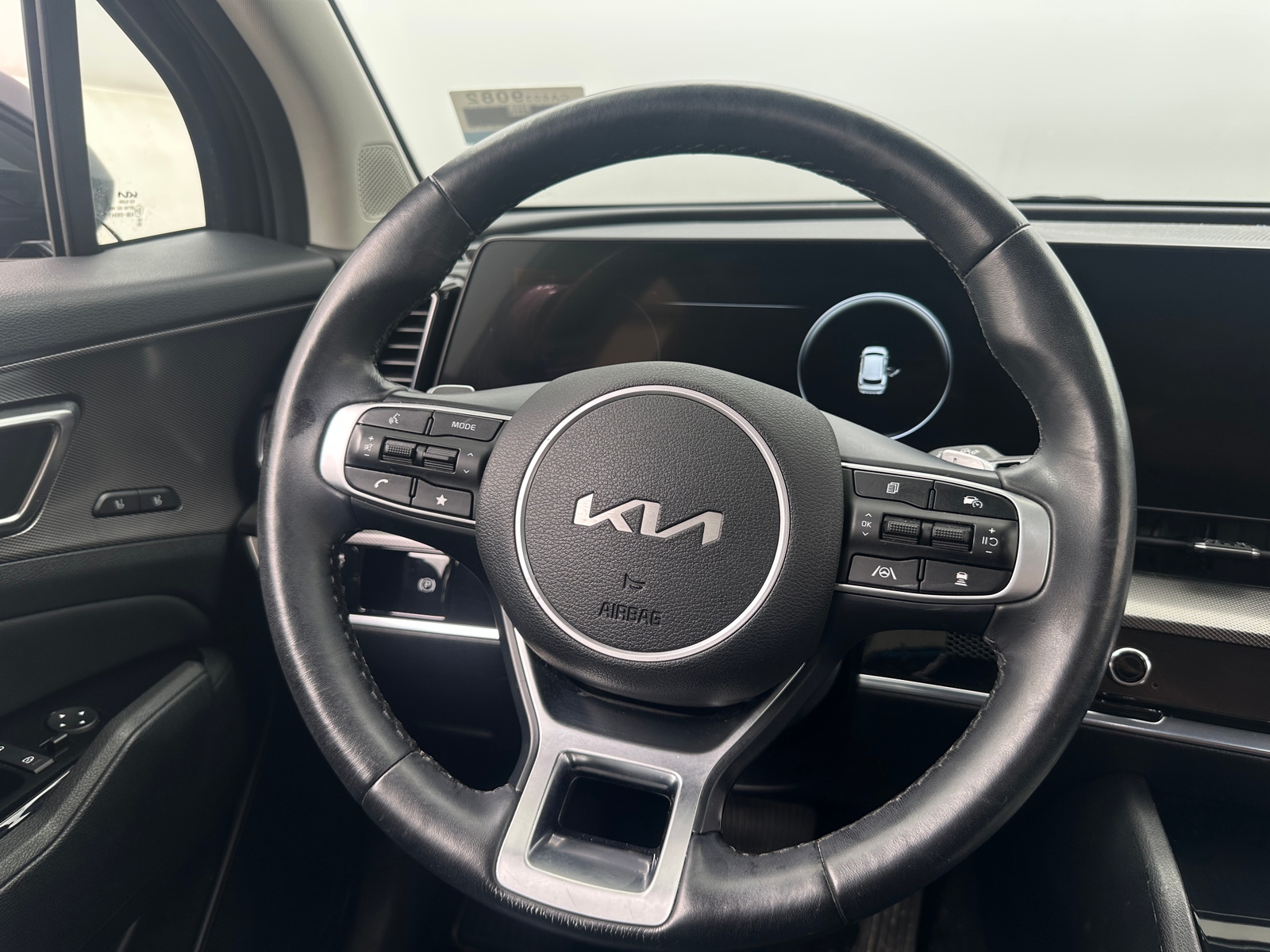 Thumbnail: 2023 Kia Sportage - 4