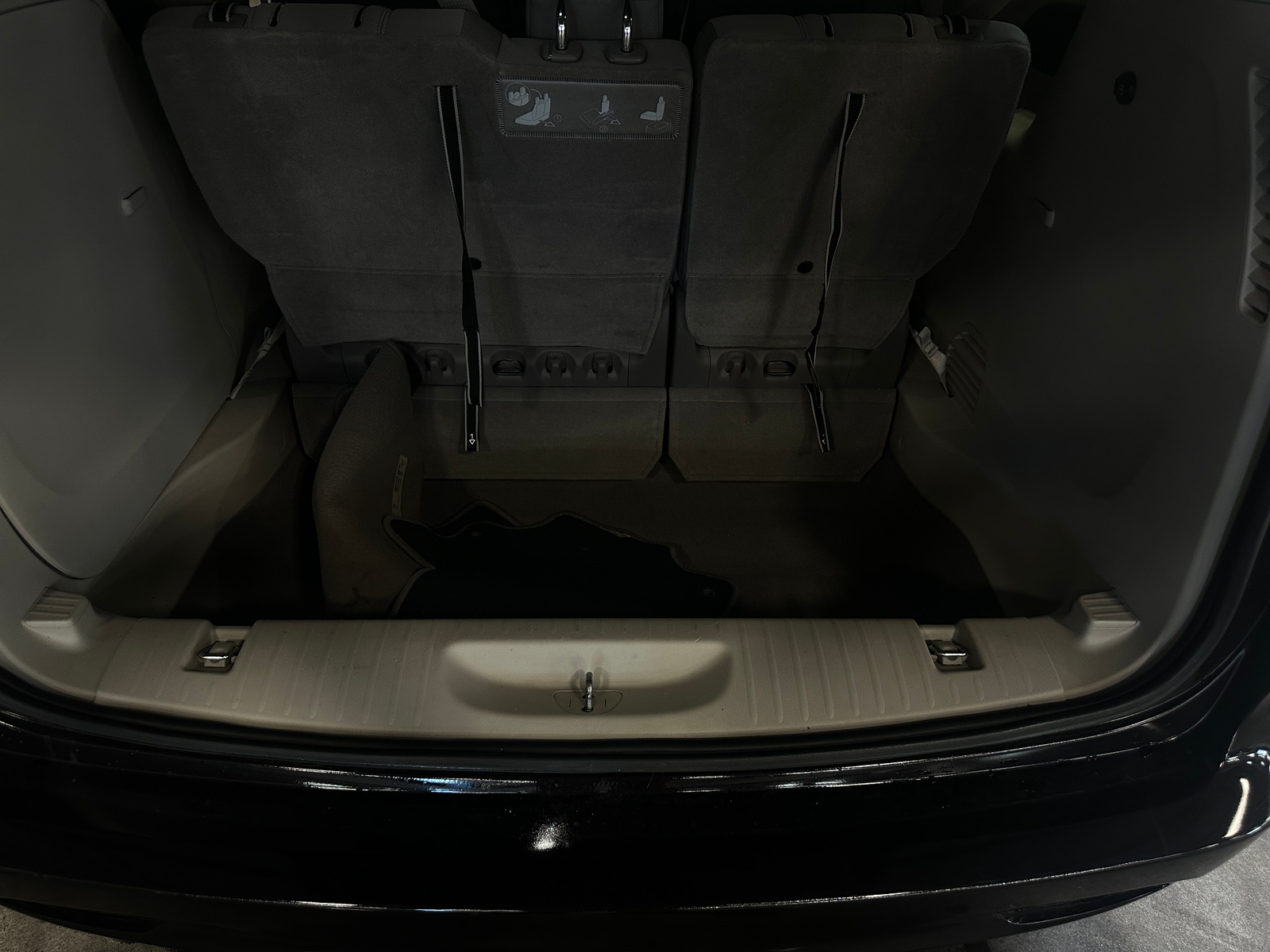 Thumbnail: 2017 Chrysler Pacifica - 7