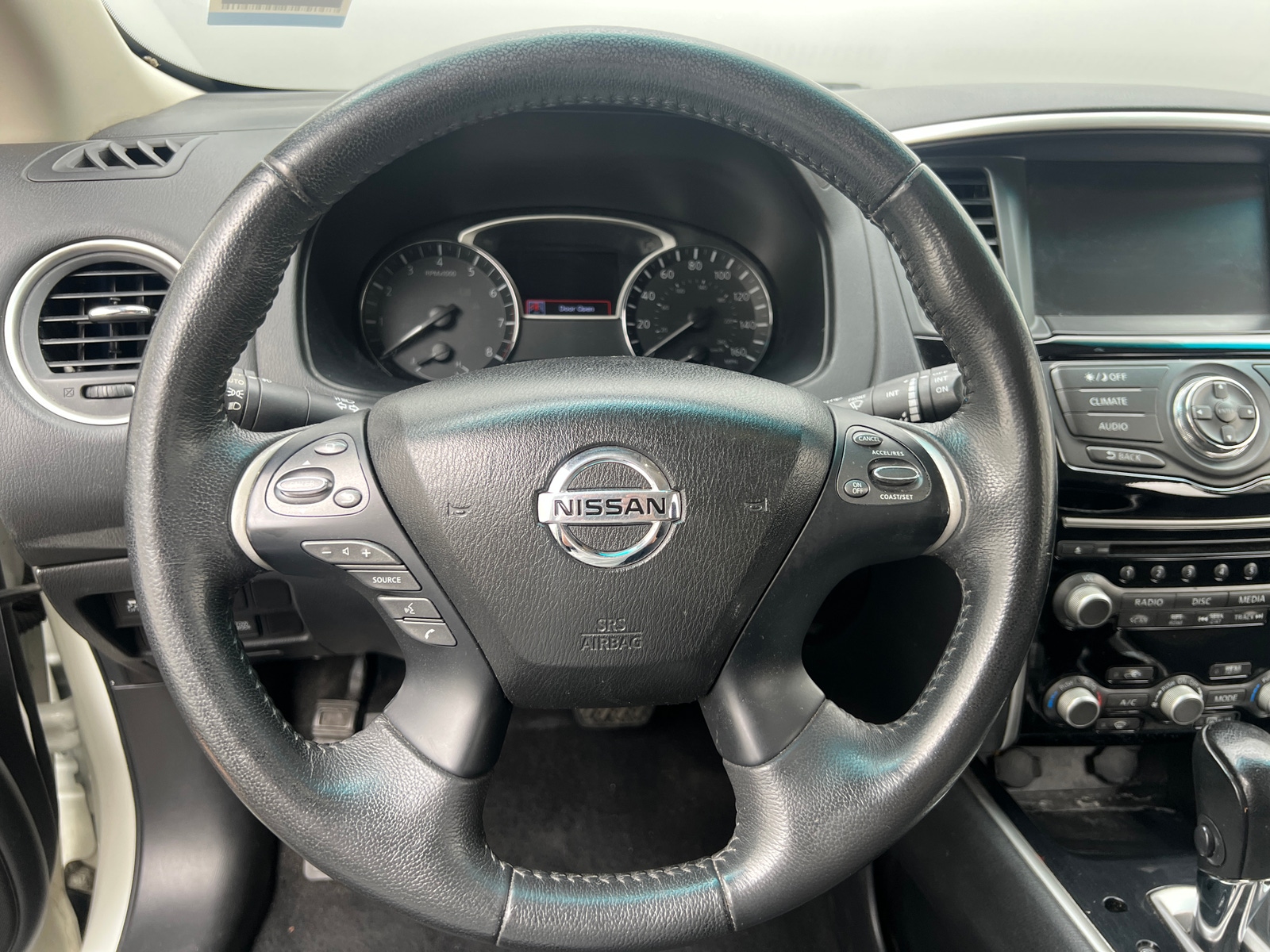 Thumbnail: 2017 Nissan Pathfinder - 5