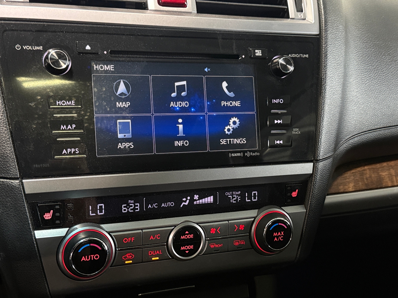 Thumbnail: 2016 Subaru Outback - 3