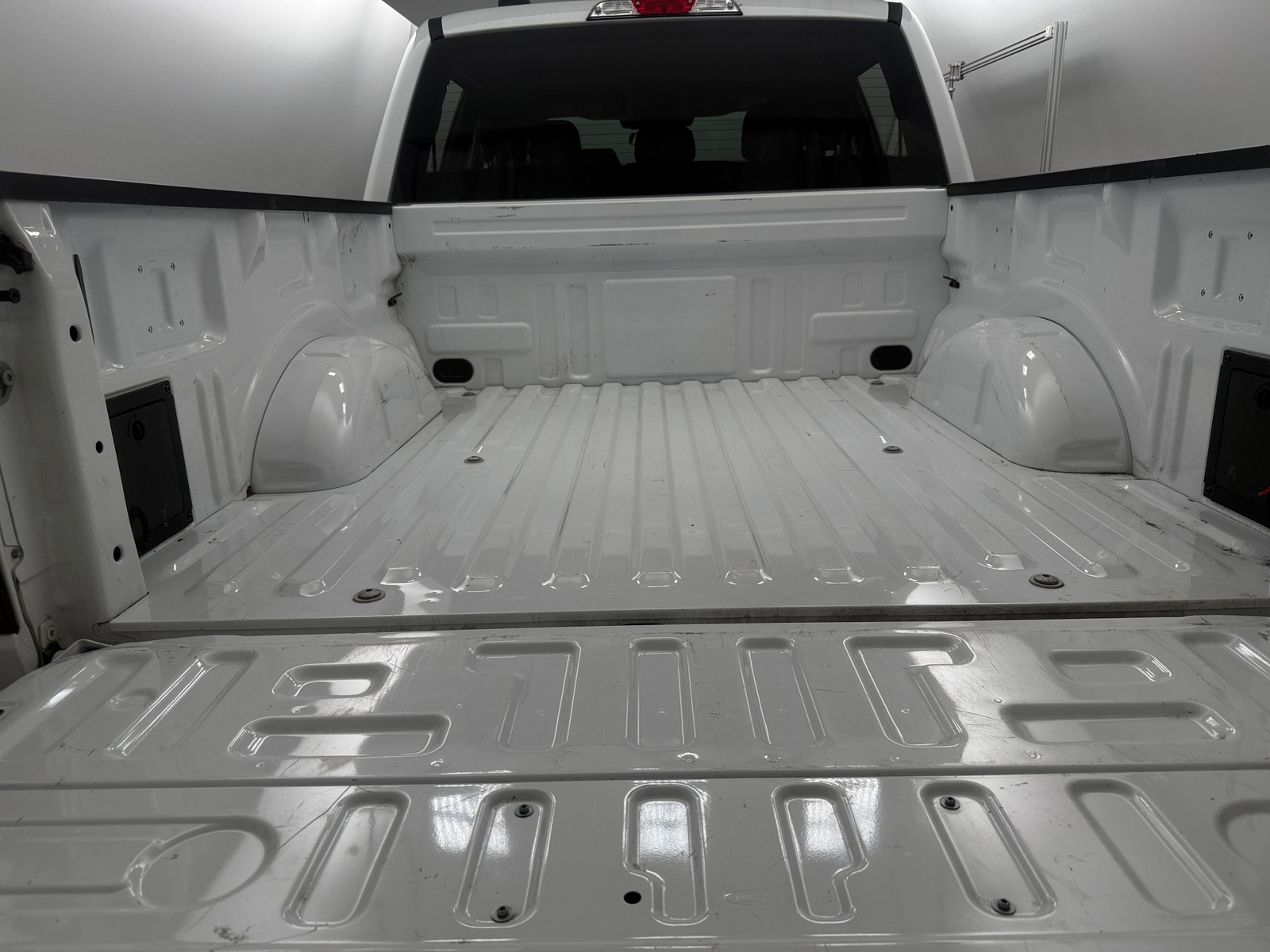 Thumbnail: 2025 Ford Econoline - 7
