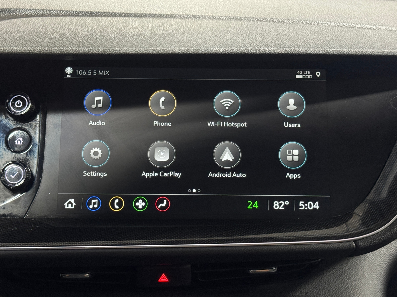 Thumbnail: 2022 Buick Envision - 3