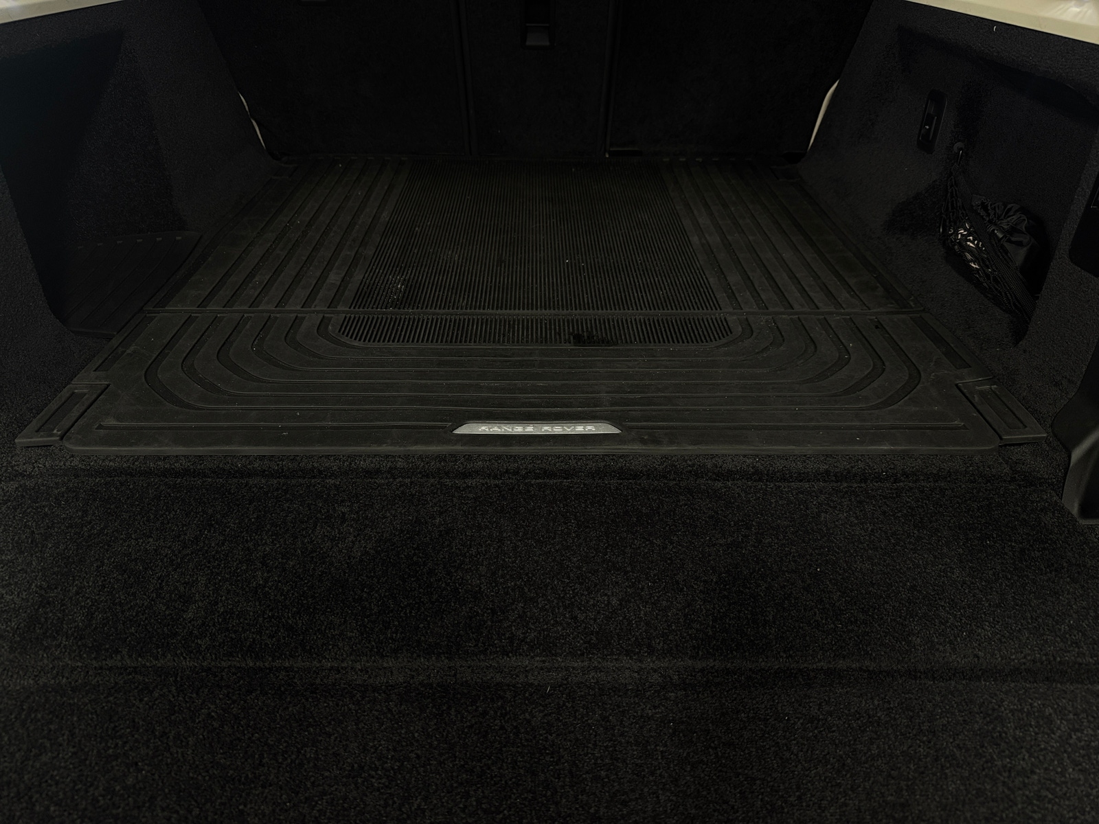 Thumbnail: 2023 Land Rover Range Rover - 6