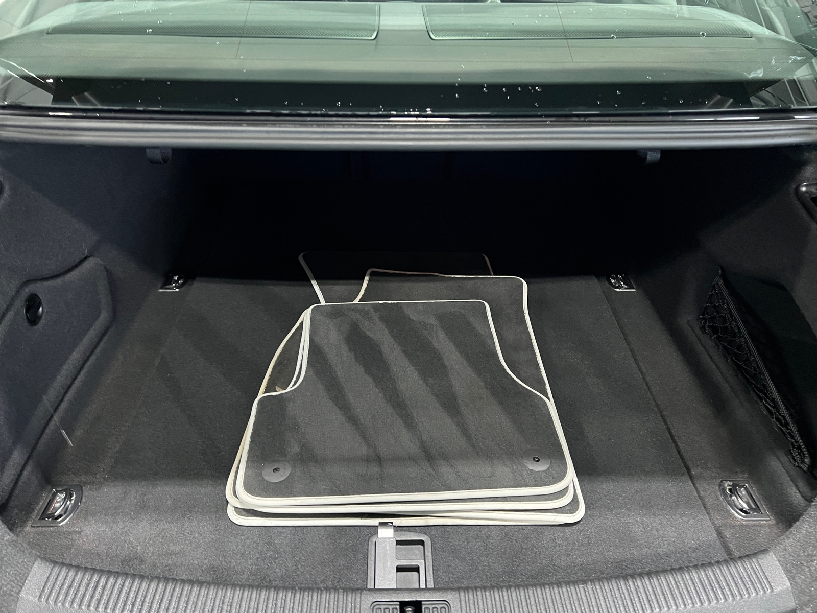 Thumbnail: 2016 Audi A6 - 6