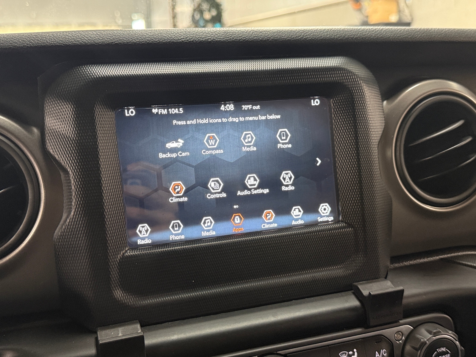 Thumbnail: 2021 Jeep Gladiator - 3