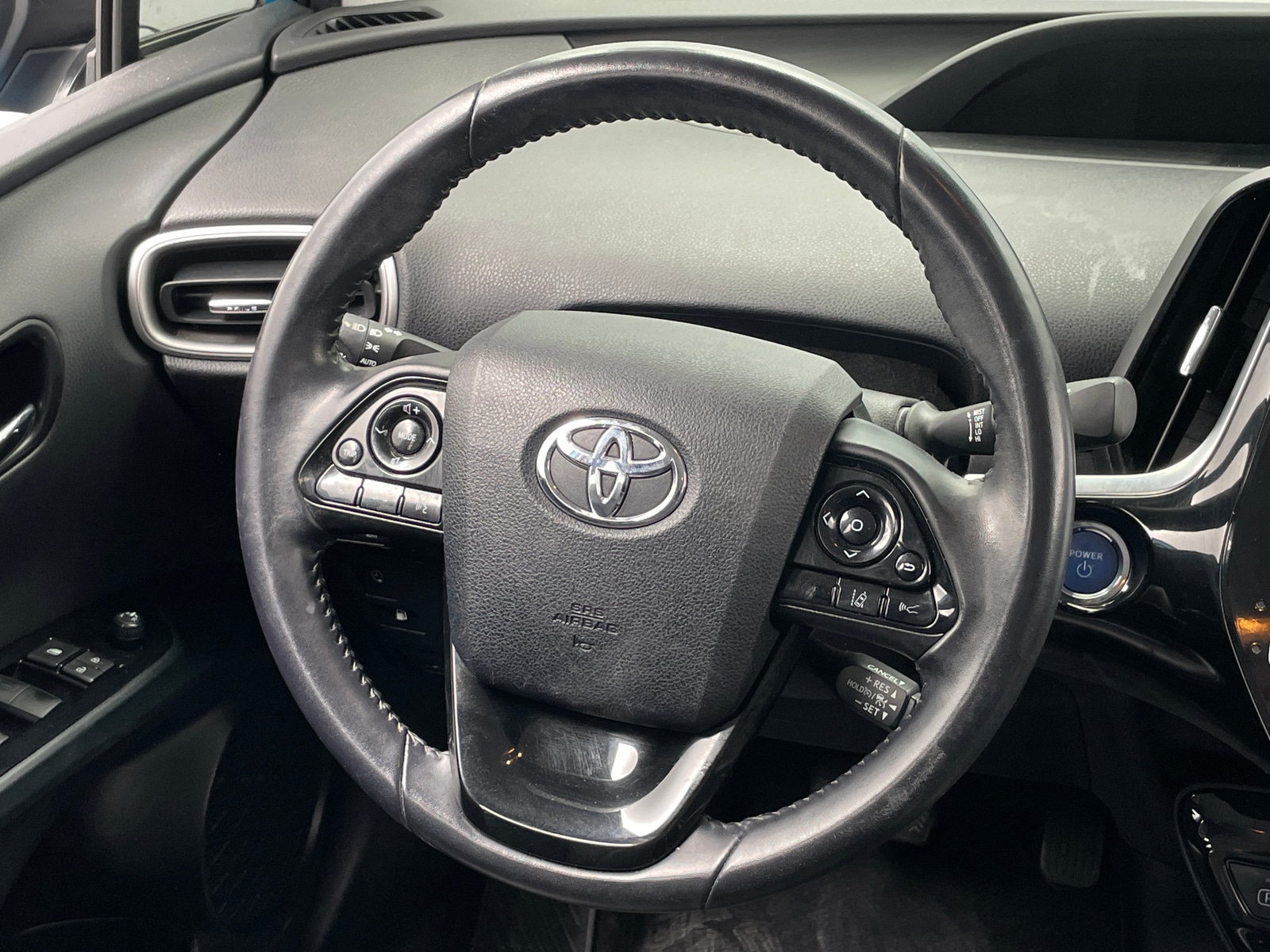 Thumbnail: 2021 Toyota Prius Prime - 4