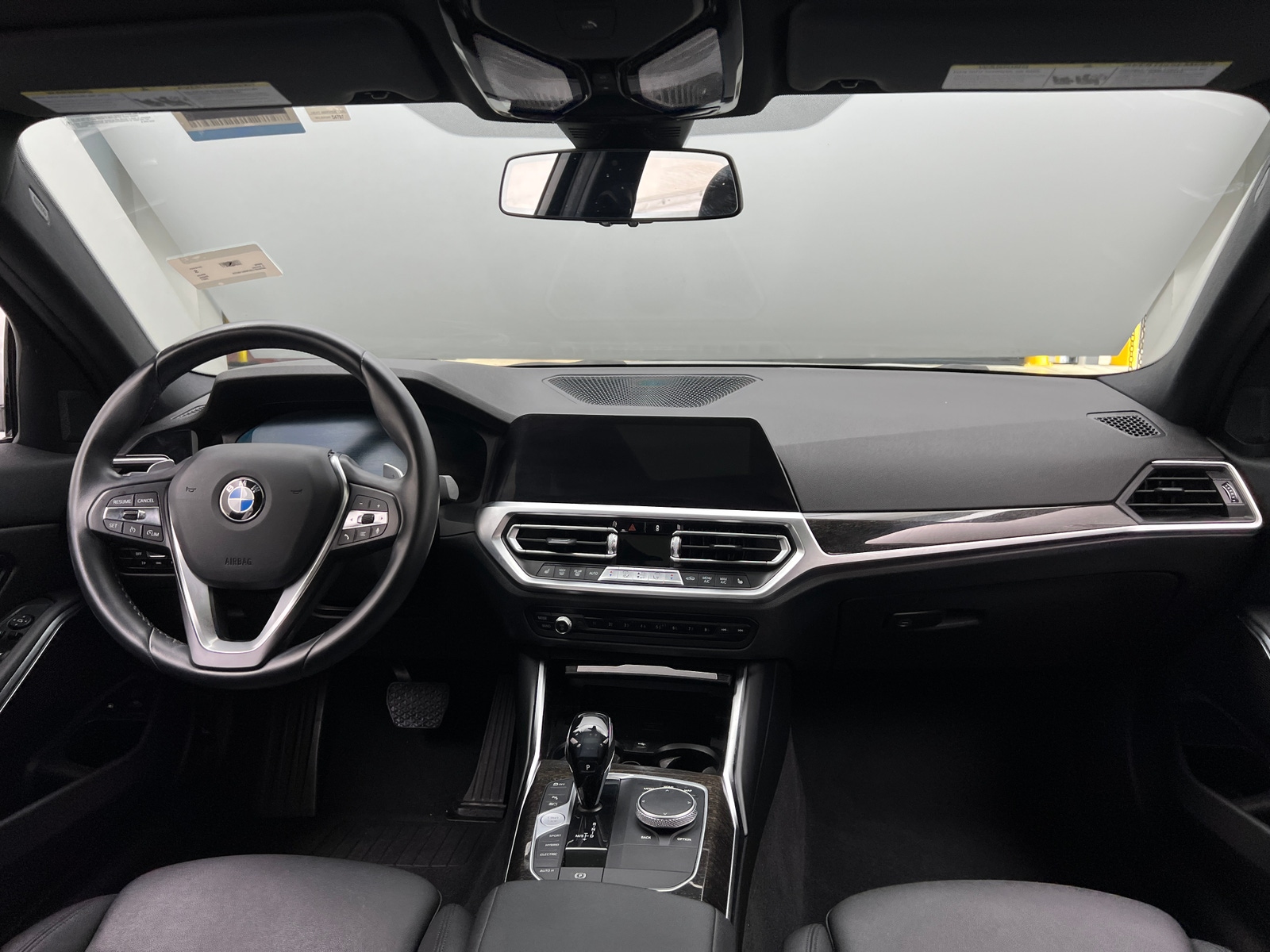 Thumbnail: 2021 BMW 3 Series - 2