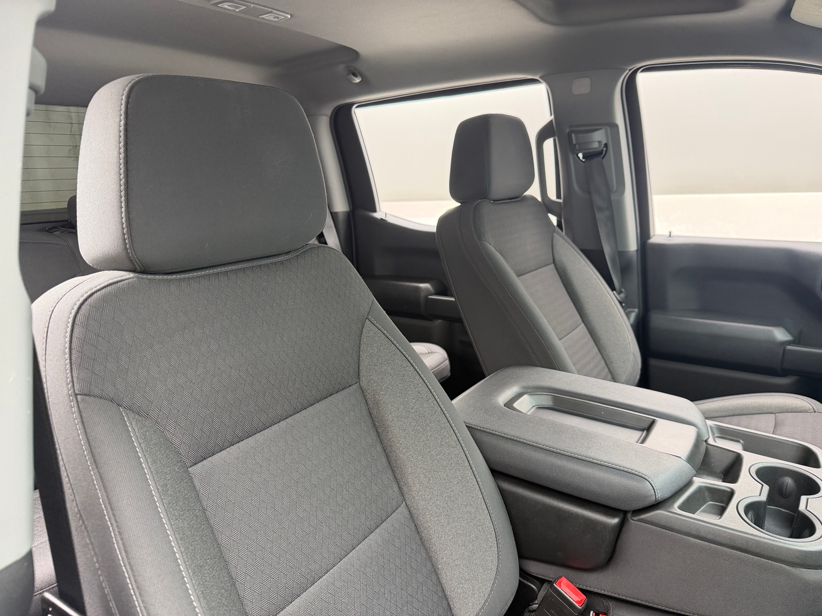 Thumbnail: 2022 Chevrolet Silverado 1500 - 2