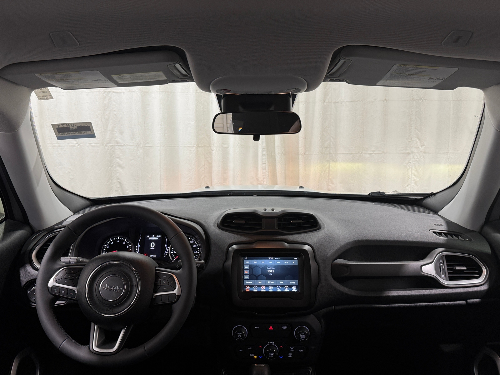 Thumbnail: 2020 Jeep Renegade - 3