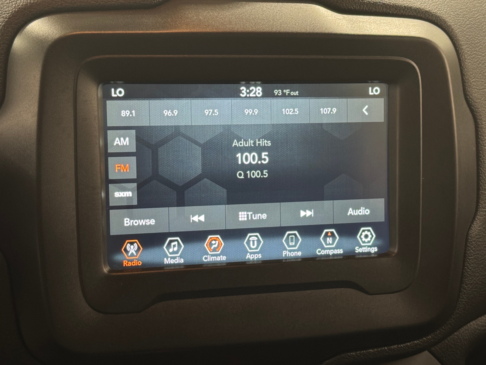Thumbnail: 2020 Jeep Renegade - 4