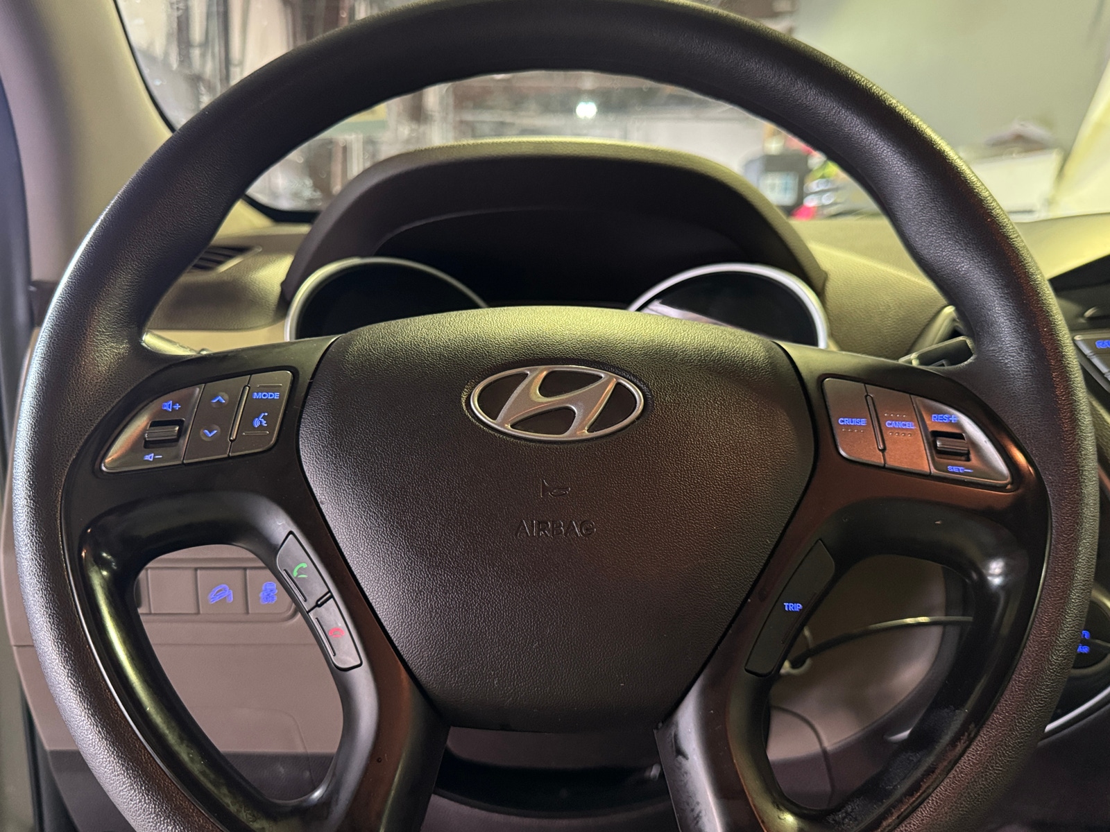 Thumbnail: 2015 Hyundai Tucson - 5