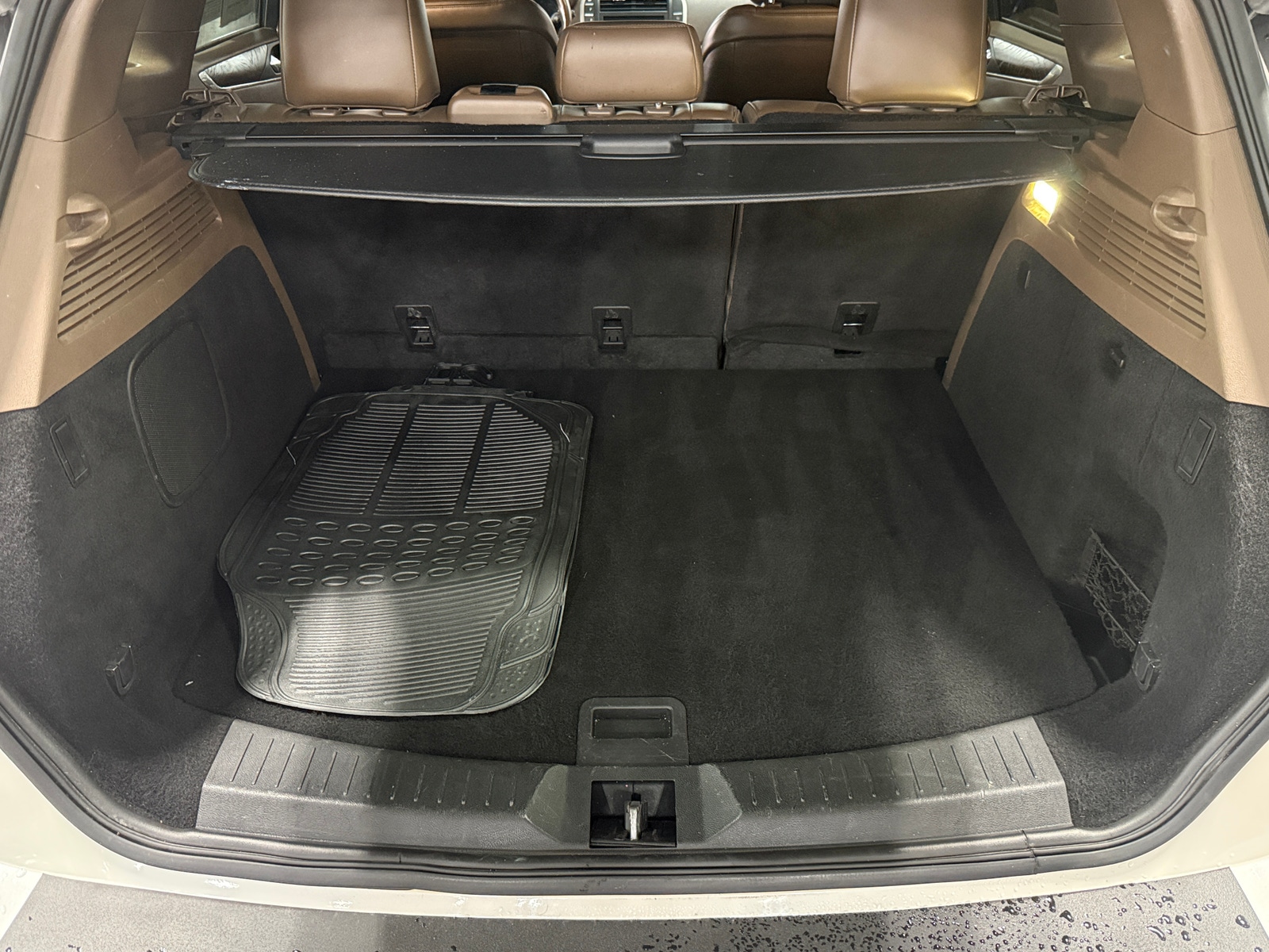 Thumbnail: 2017 Lincoln MKC - 6