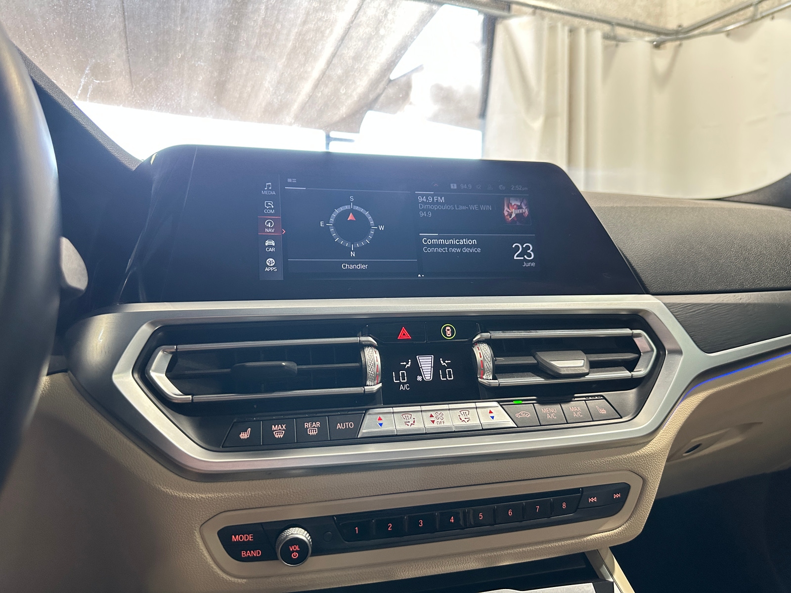Thumbnail: 2022 BMW 3 Series - 3